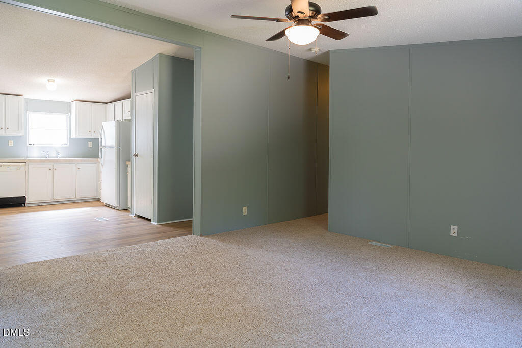main property photo 67