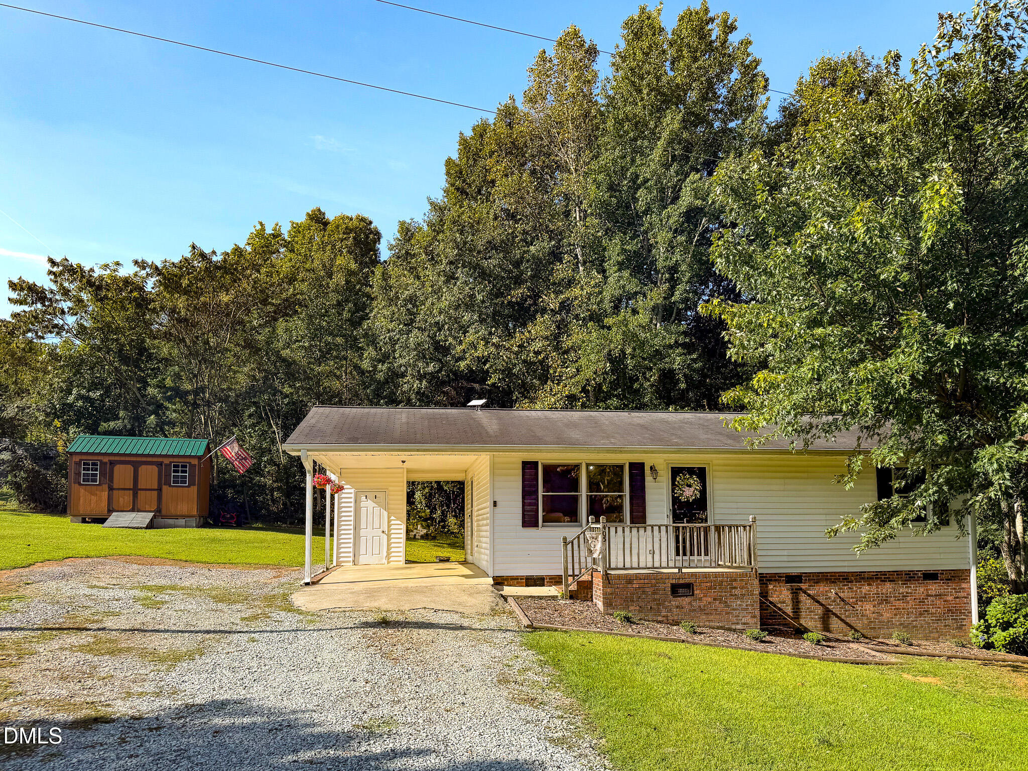 main property photo 31