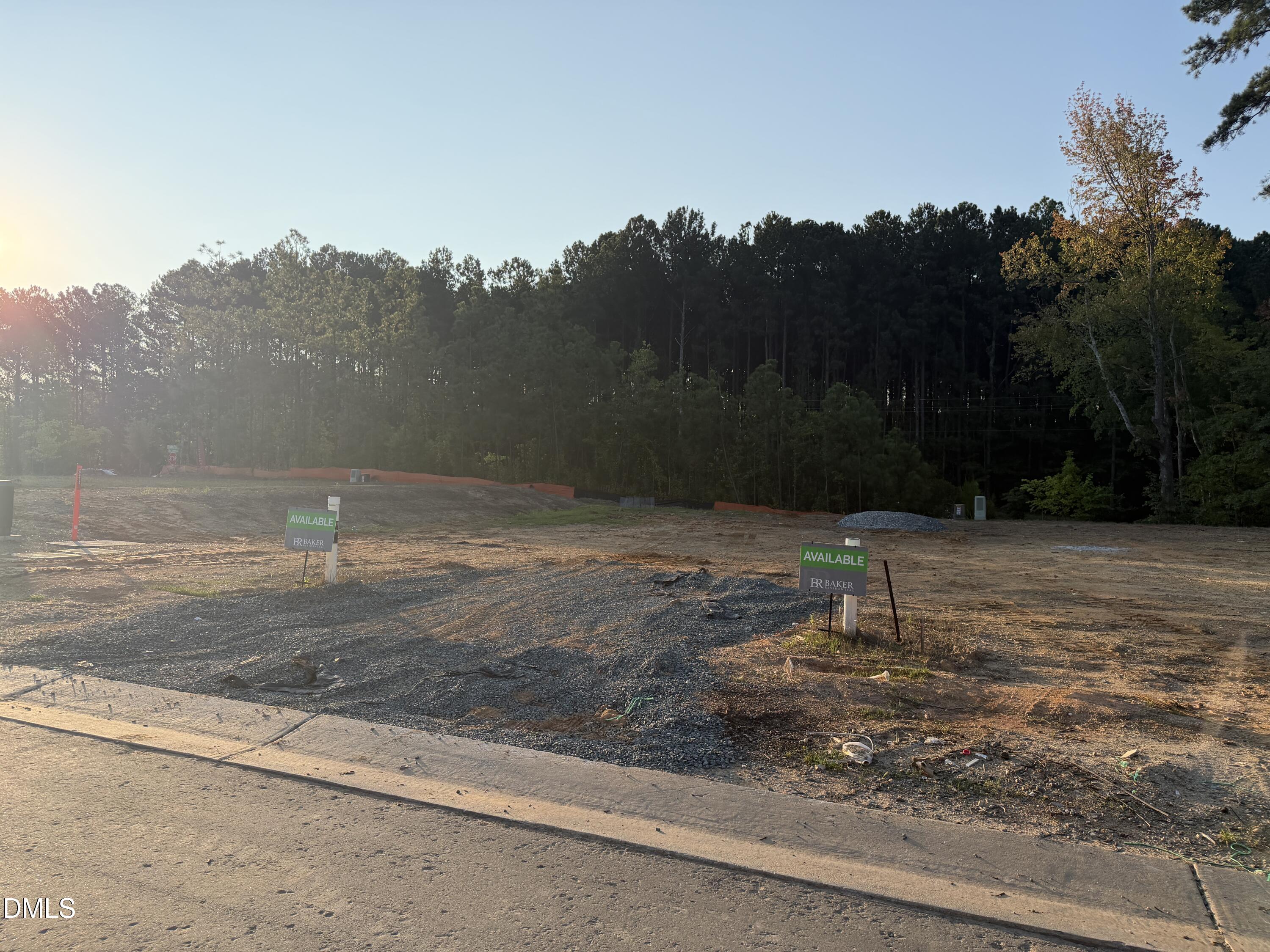 main property photo 14