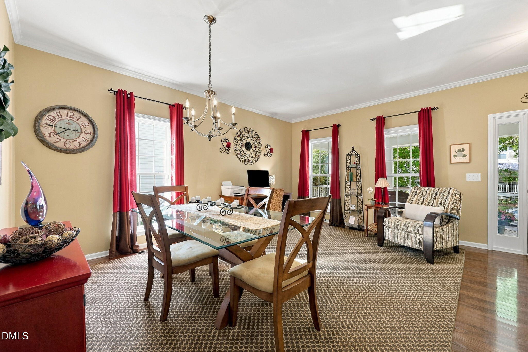 main property photo 5