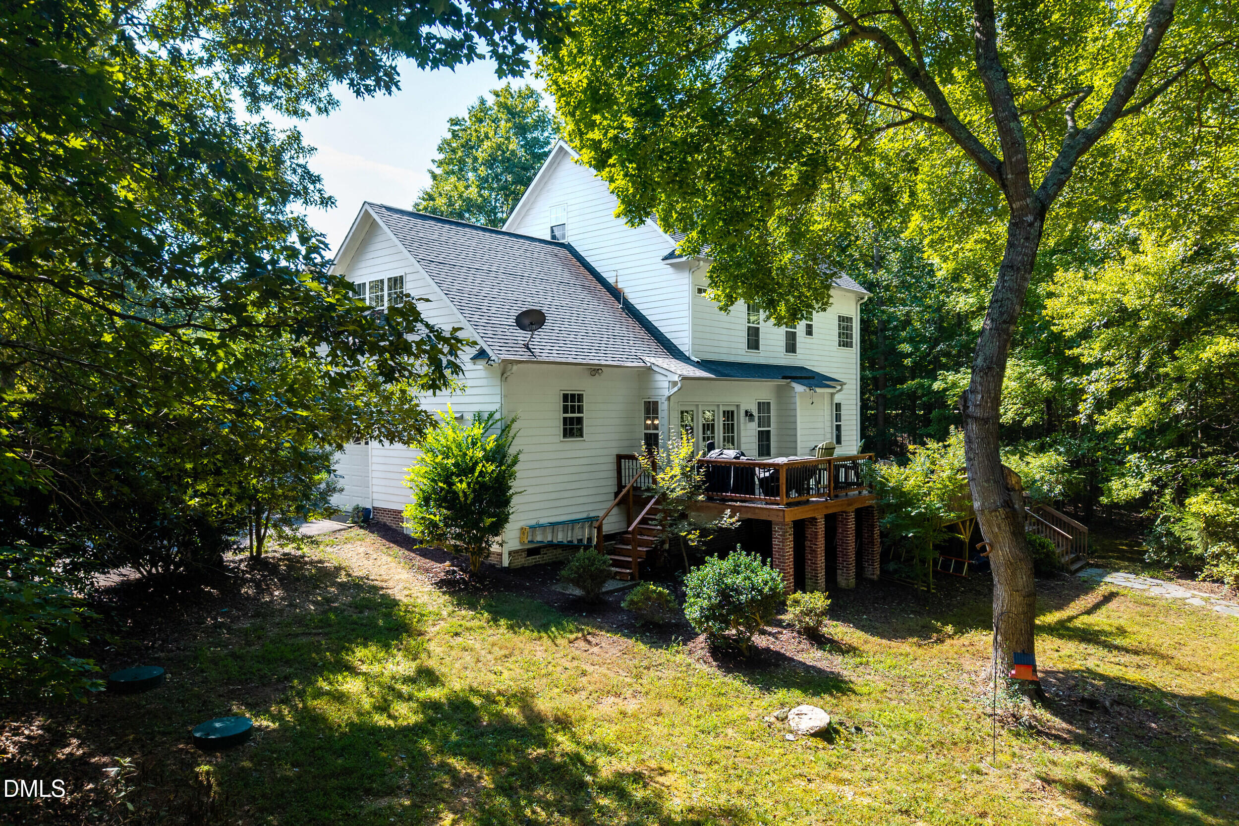 main property photo 51