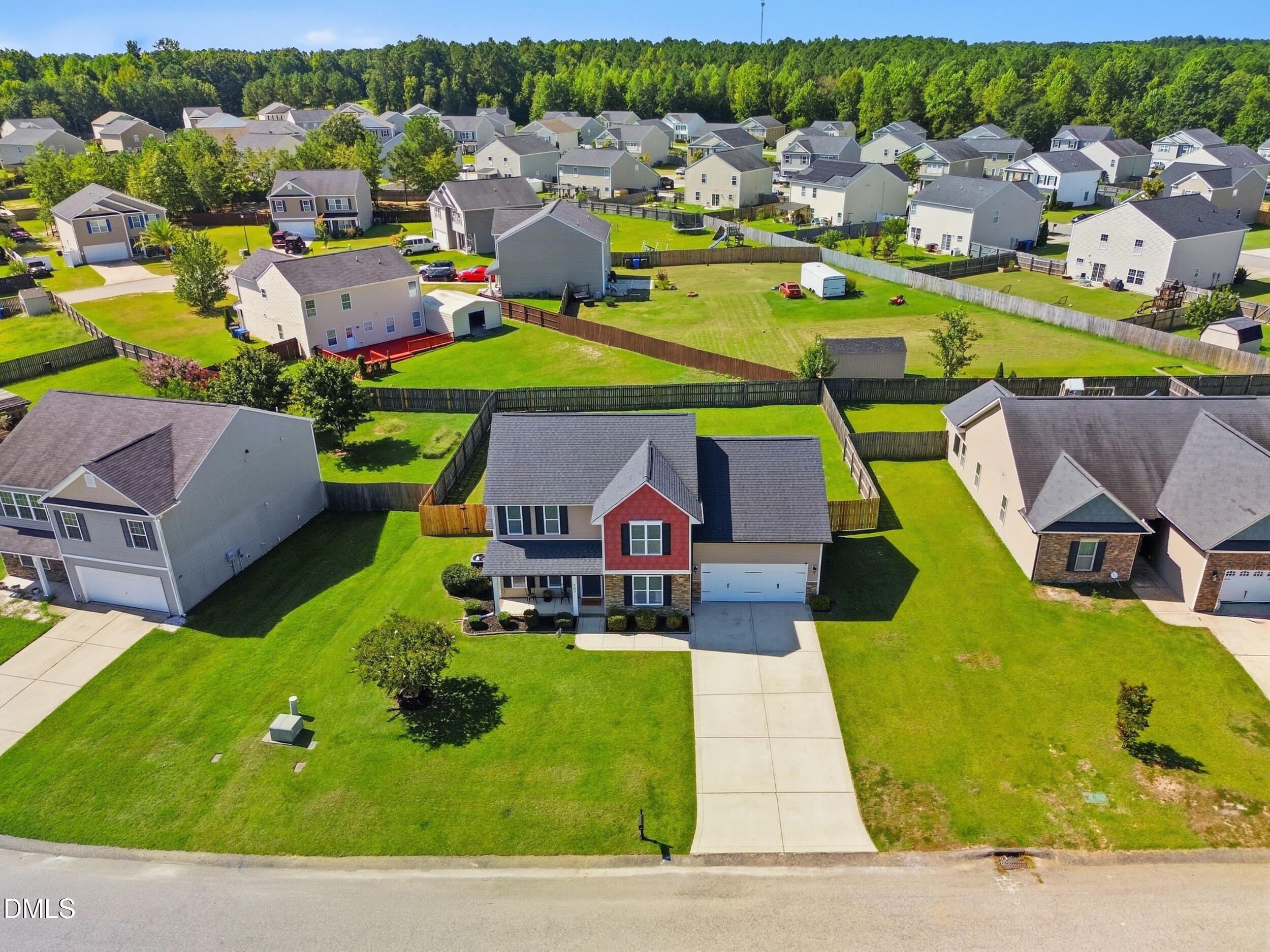 main property photo 19