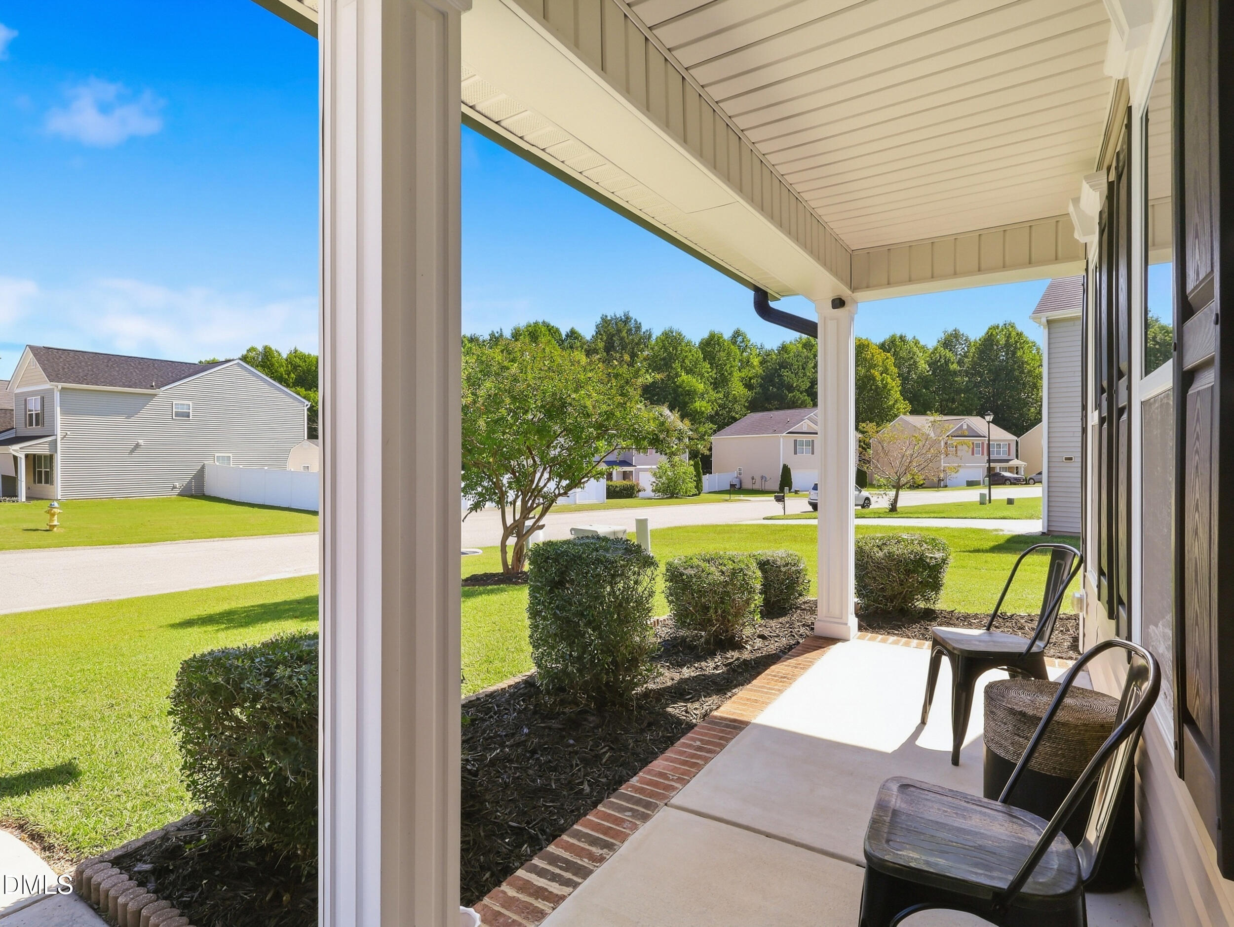 main property photo 3