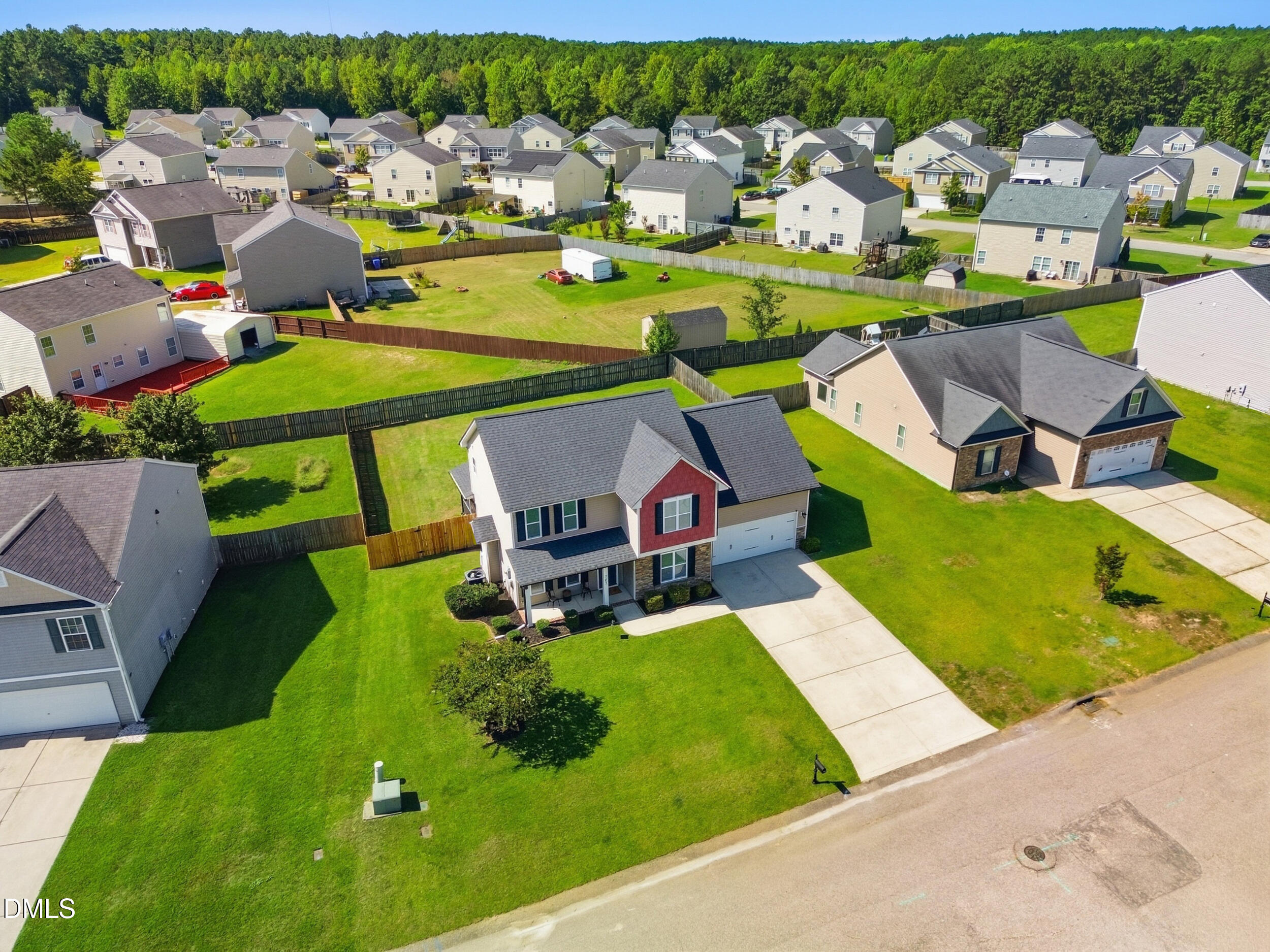 main property photo 34