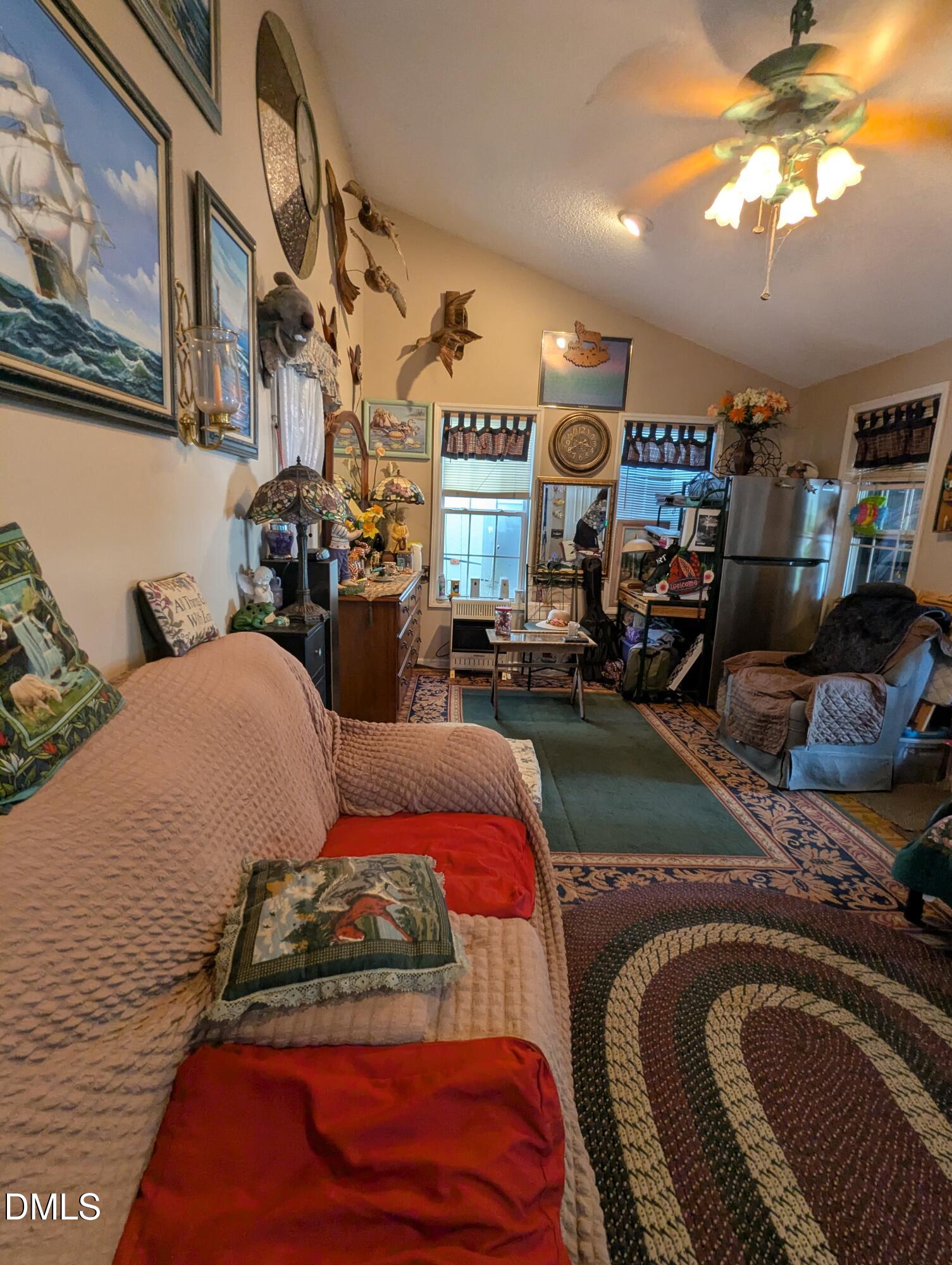main property photo 41