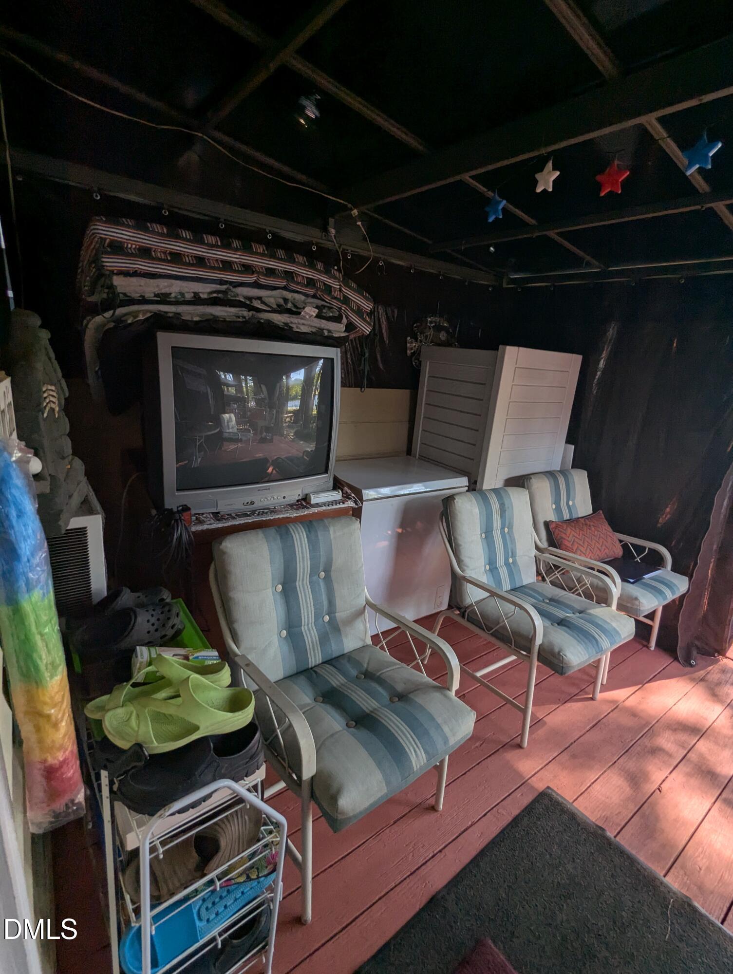 main property photo 48