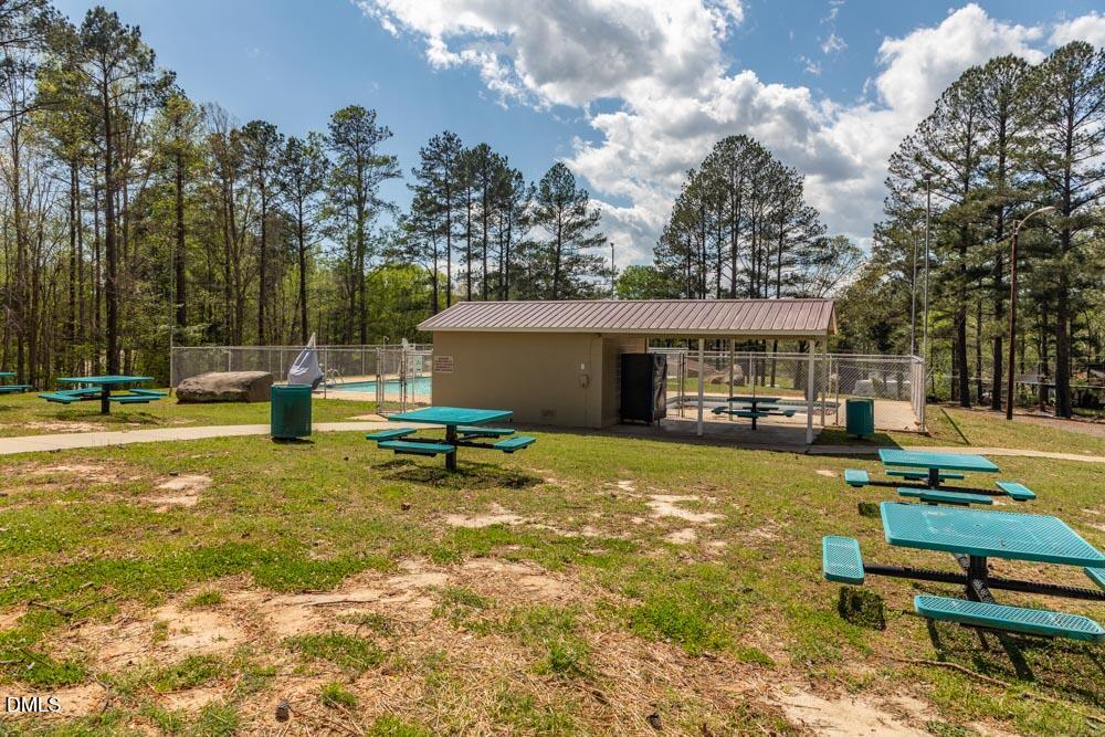main property photo 60