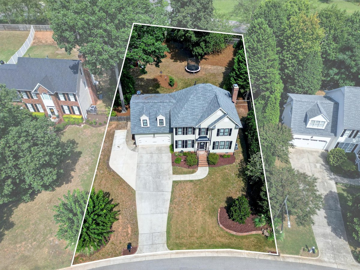 main property photo 64