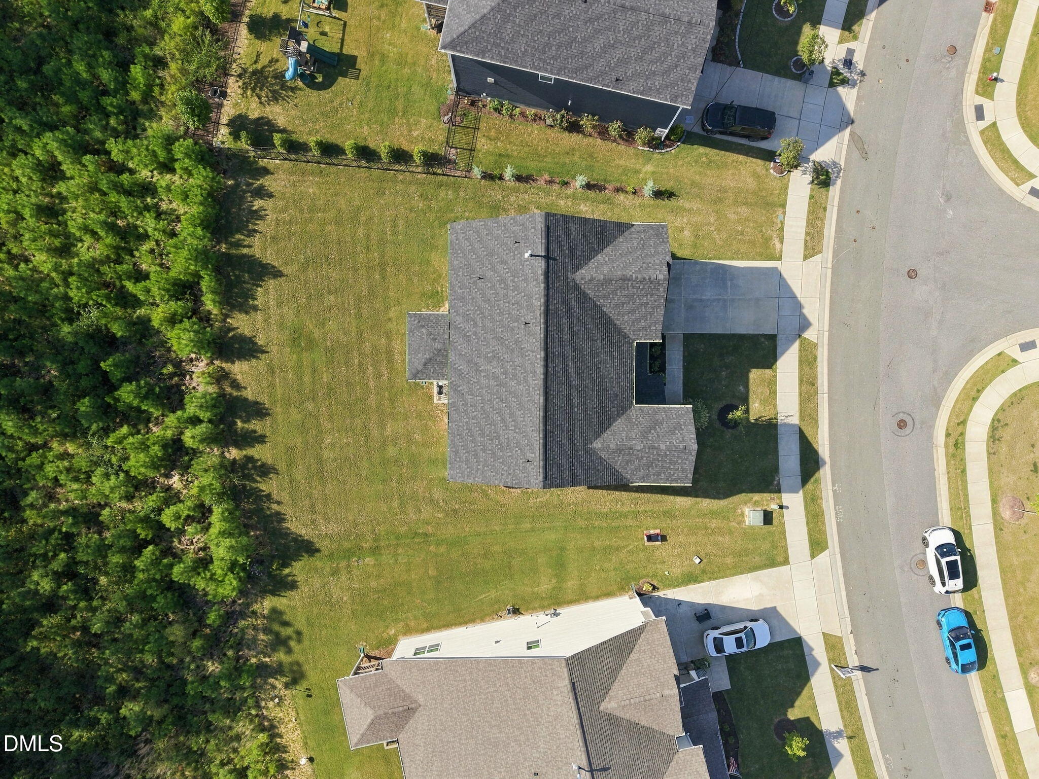 main property photo 46