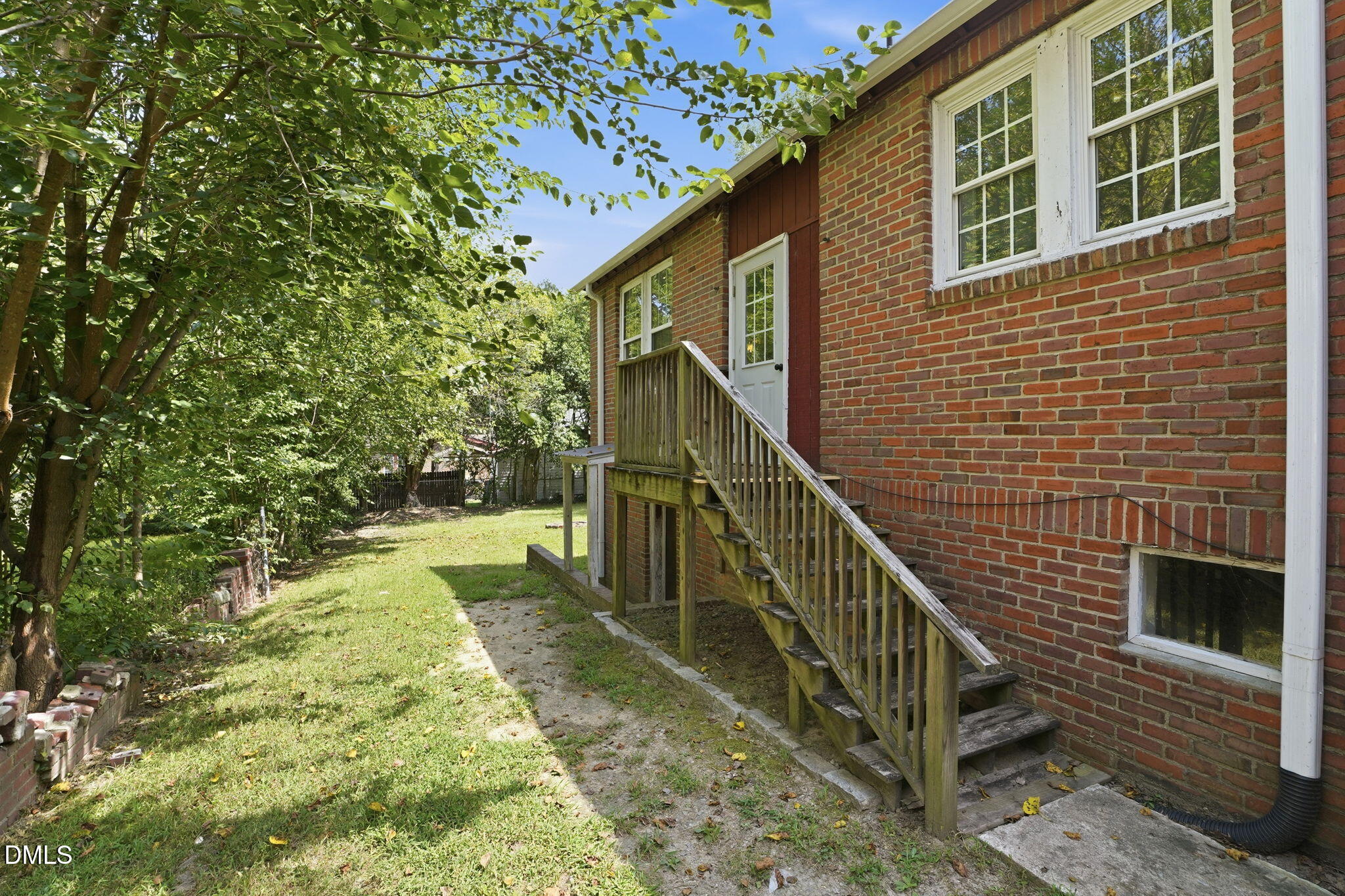 main property photo 51