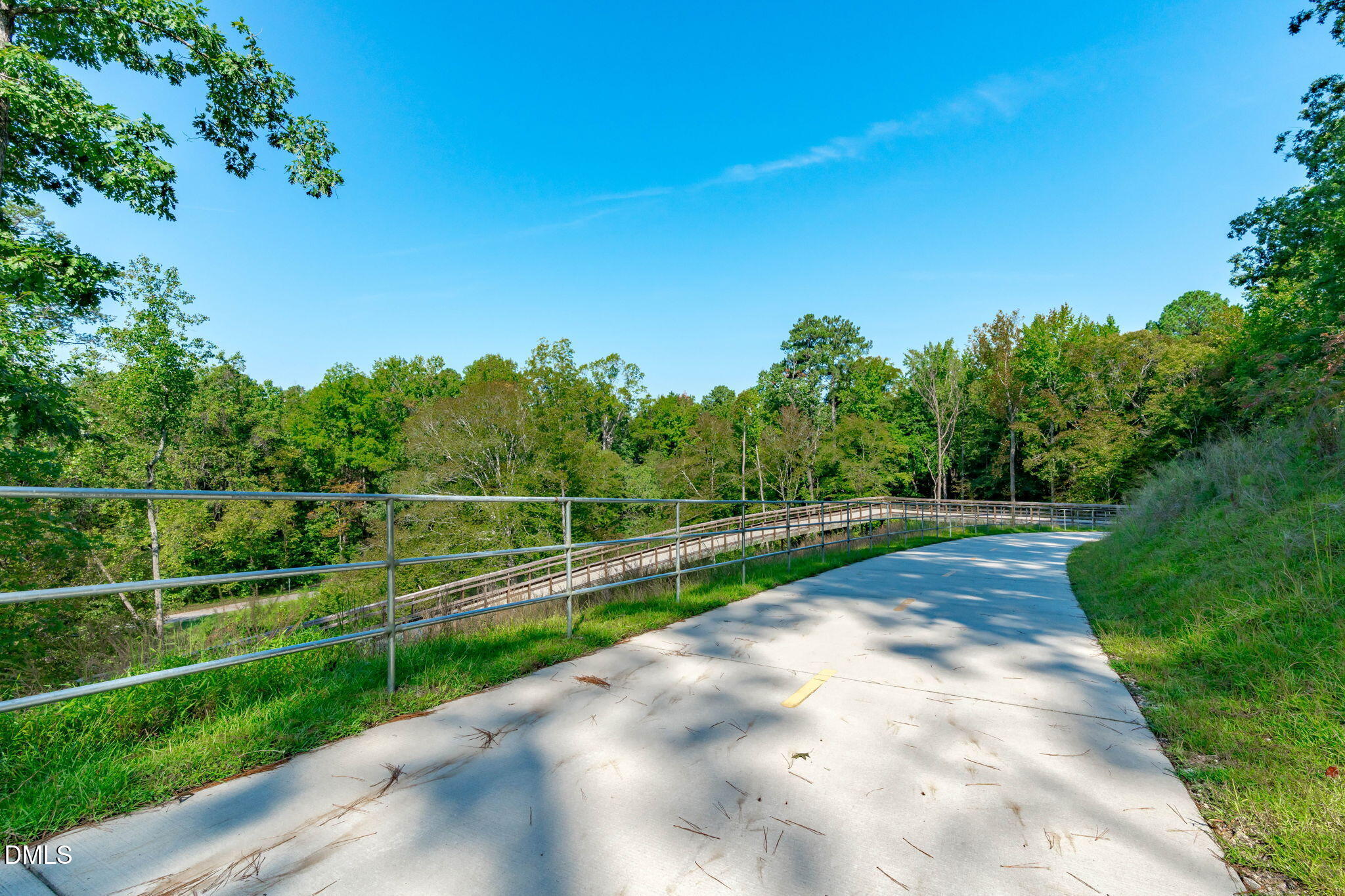 main property photo 81