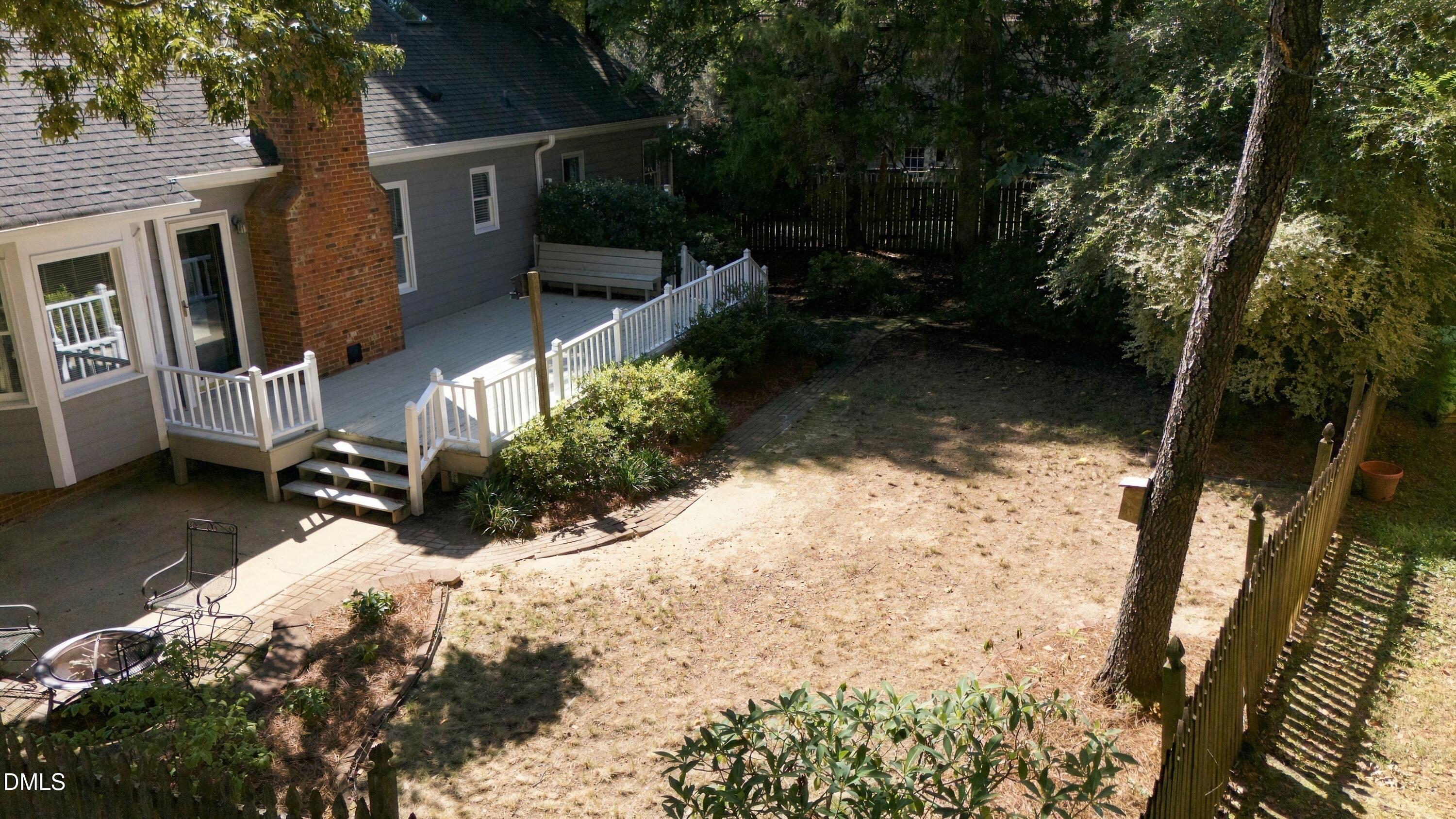 main property photo 50