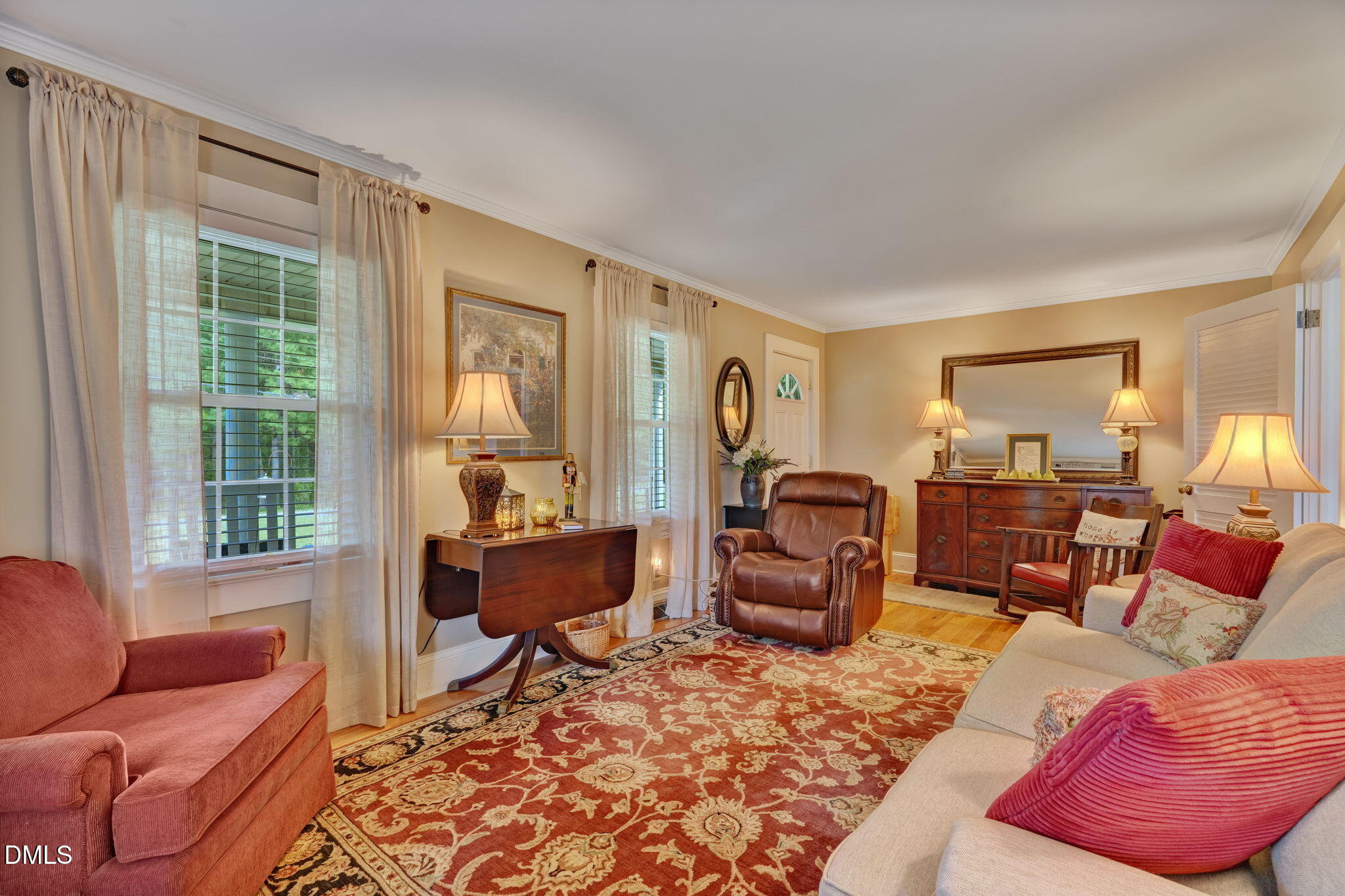 main property photo 10