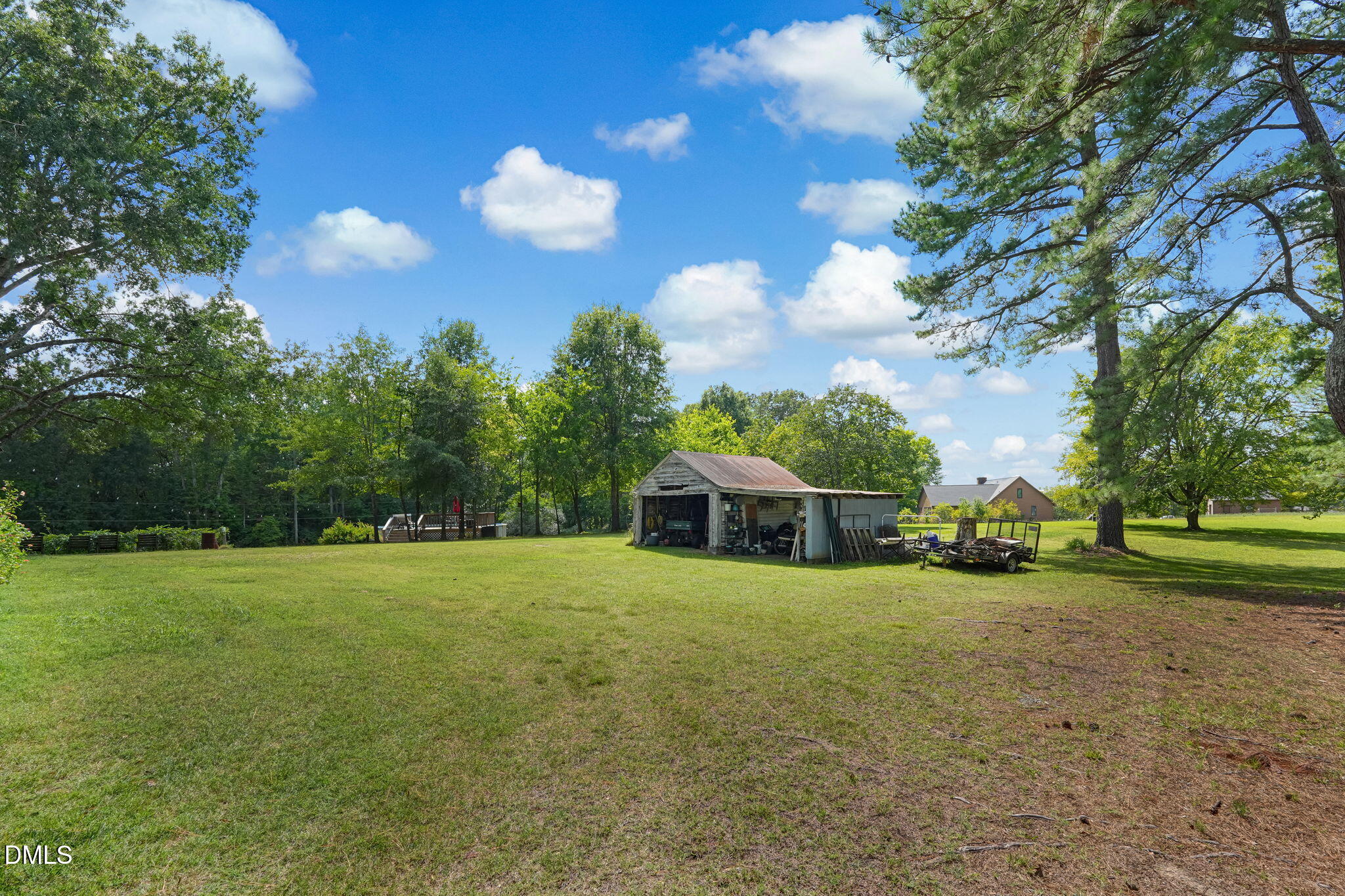 main property photo 41