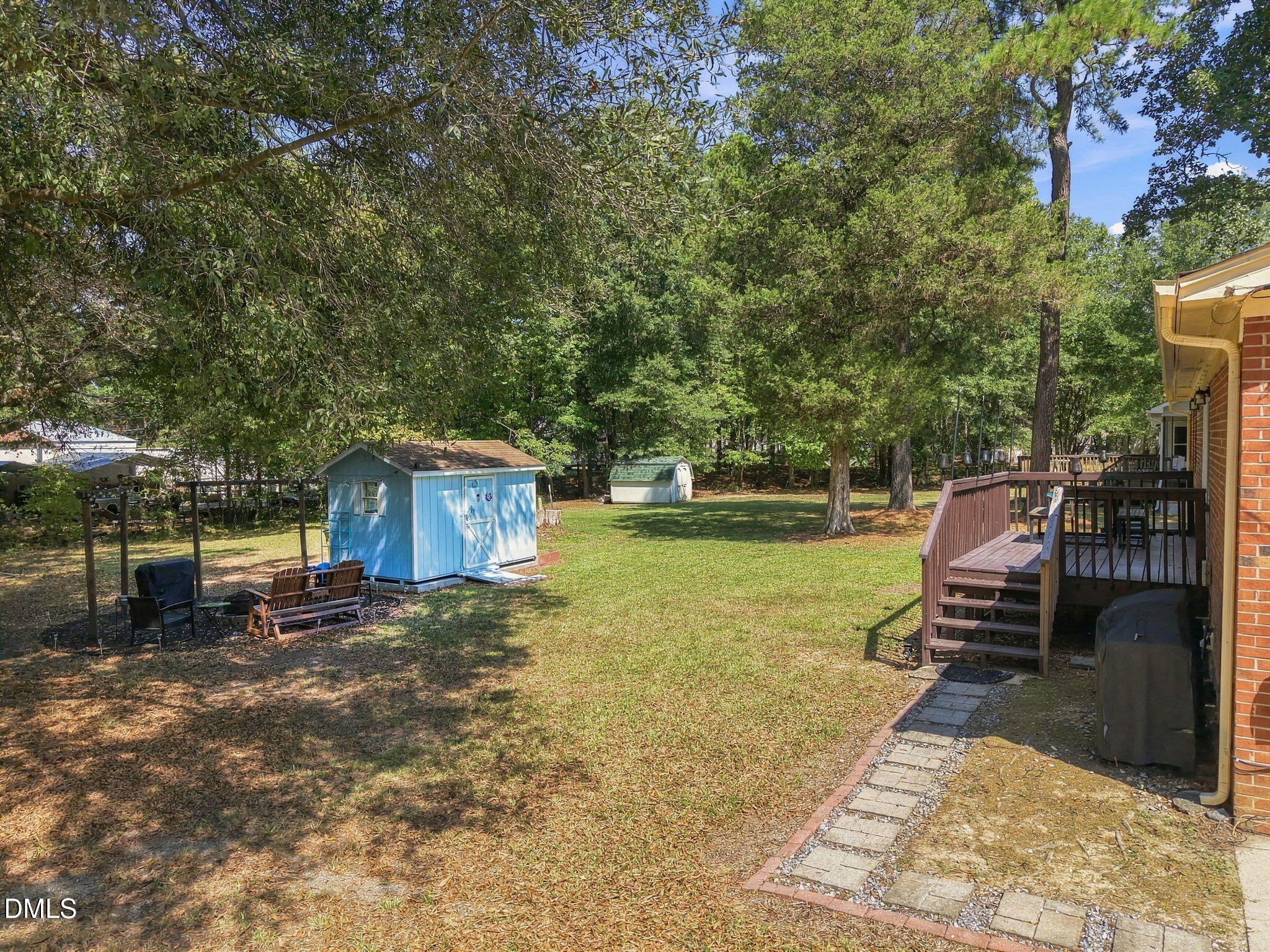 main property photo 25