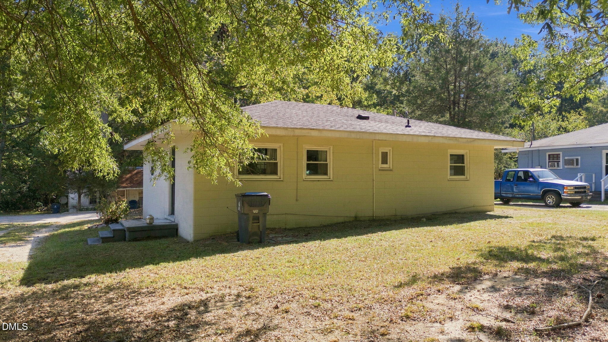 main property photo 26