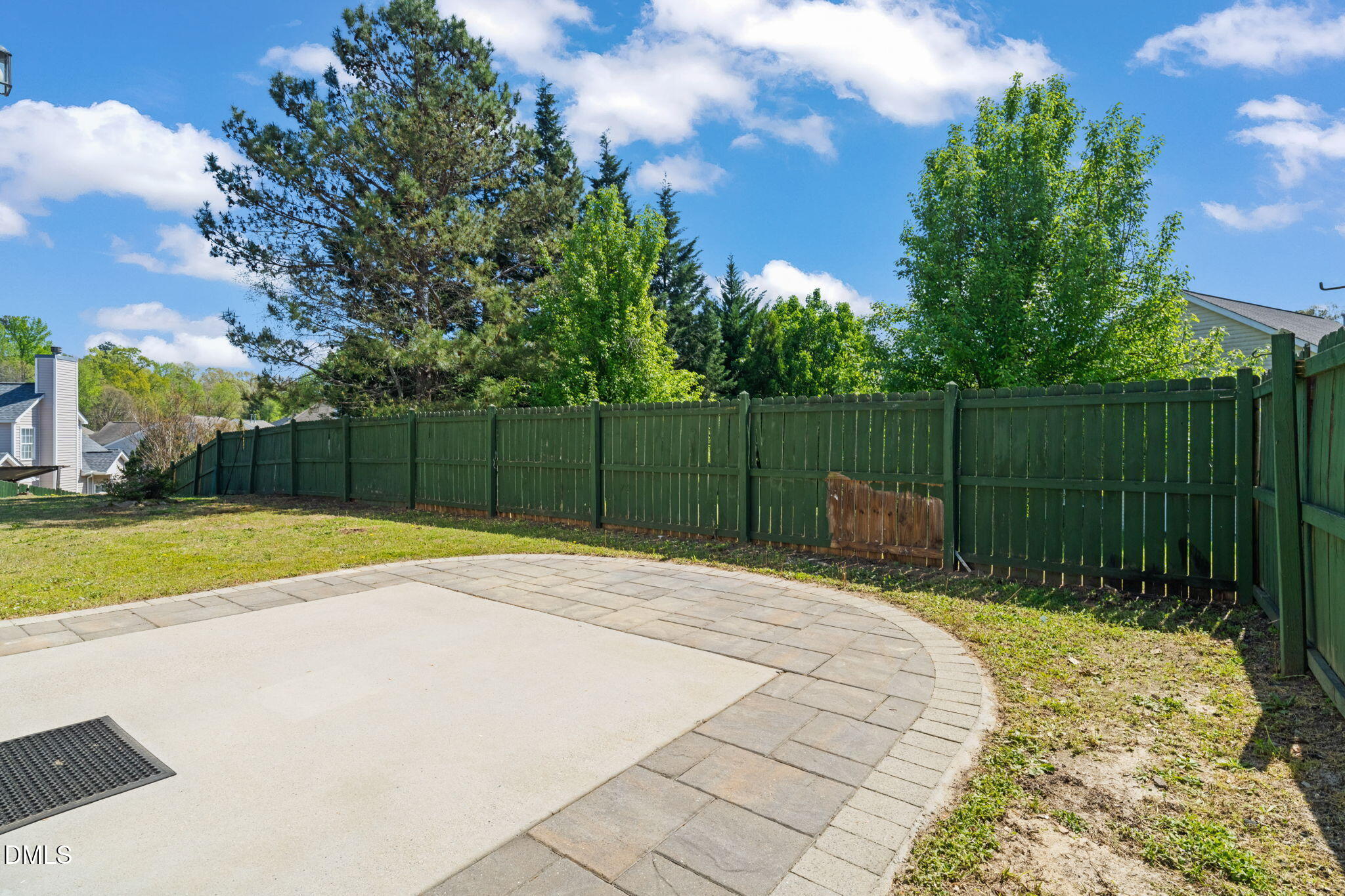 main property photo 41