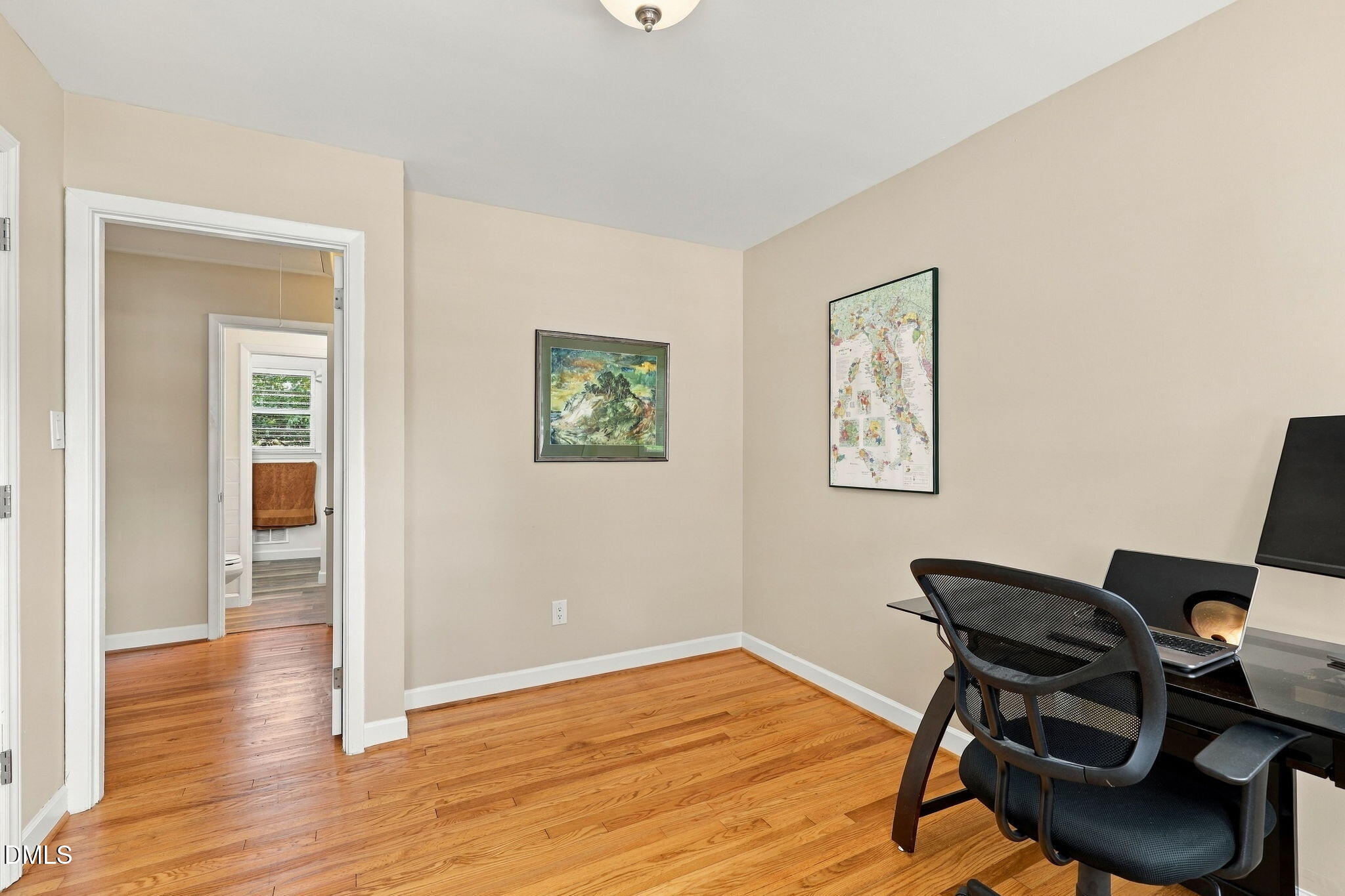 main property photo 19