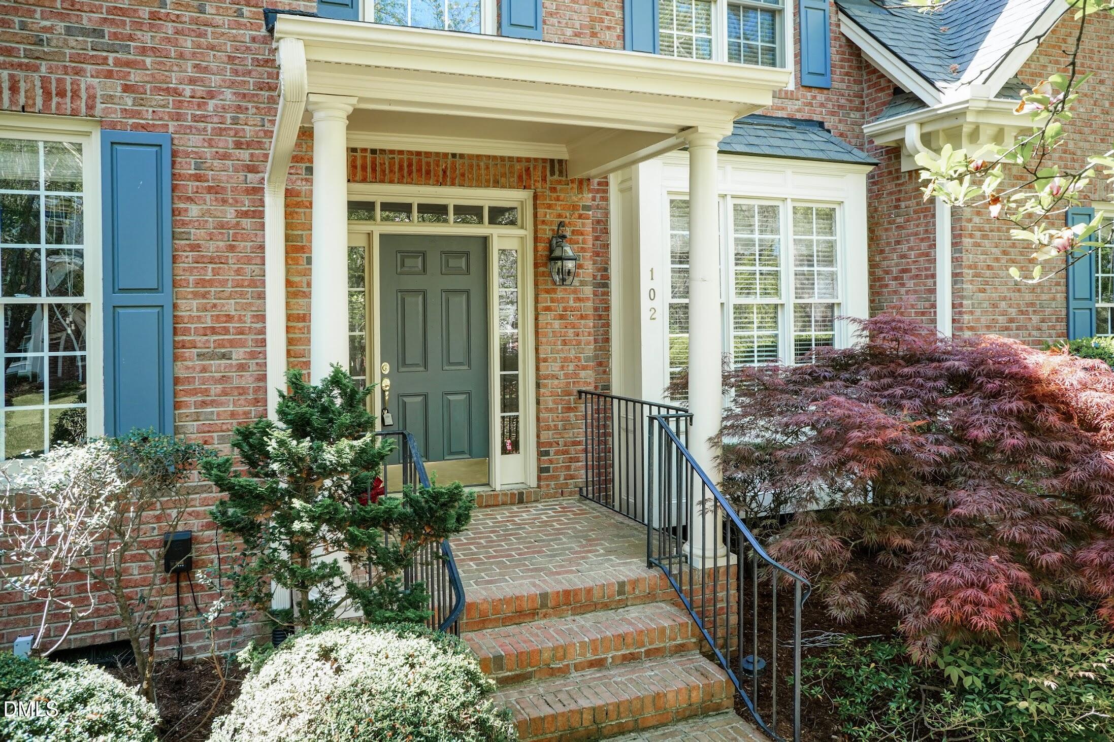 main property photo 4