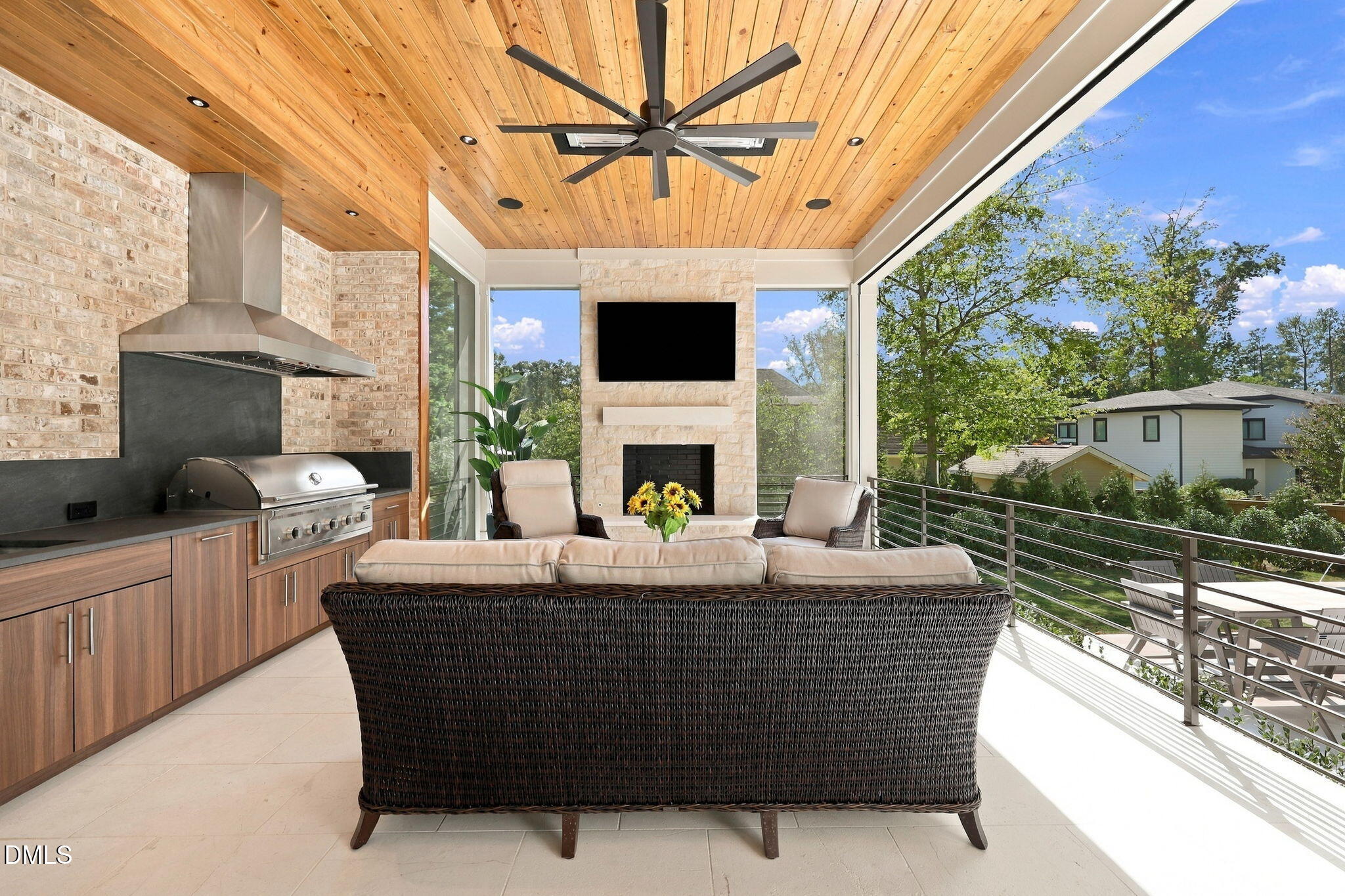 main property photo 86
