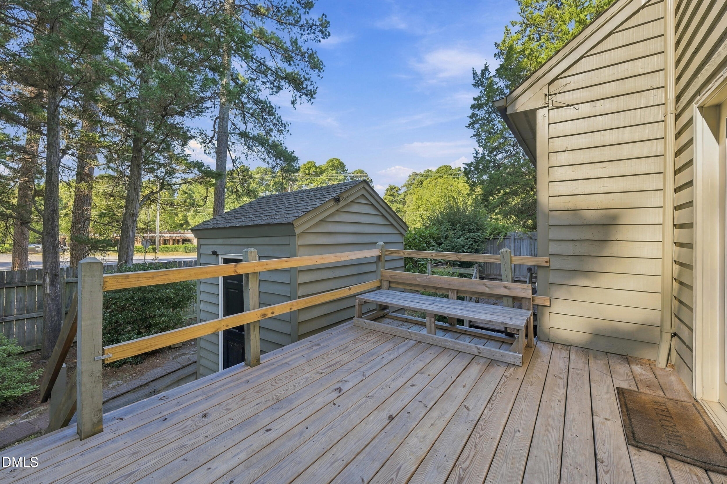 main property photo 12
