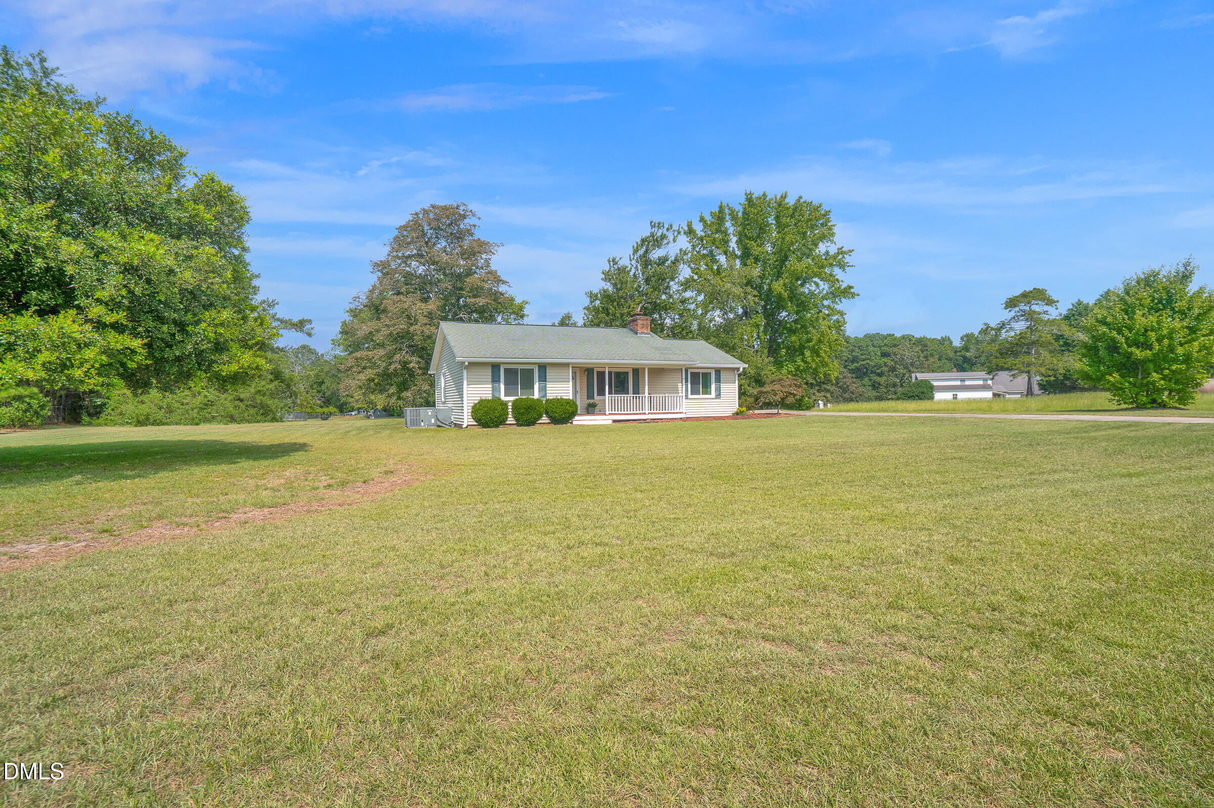main property photo 29