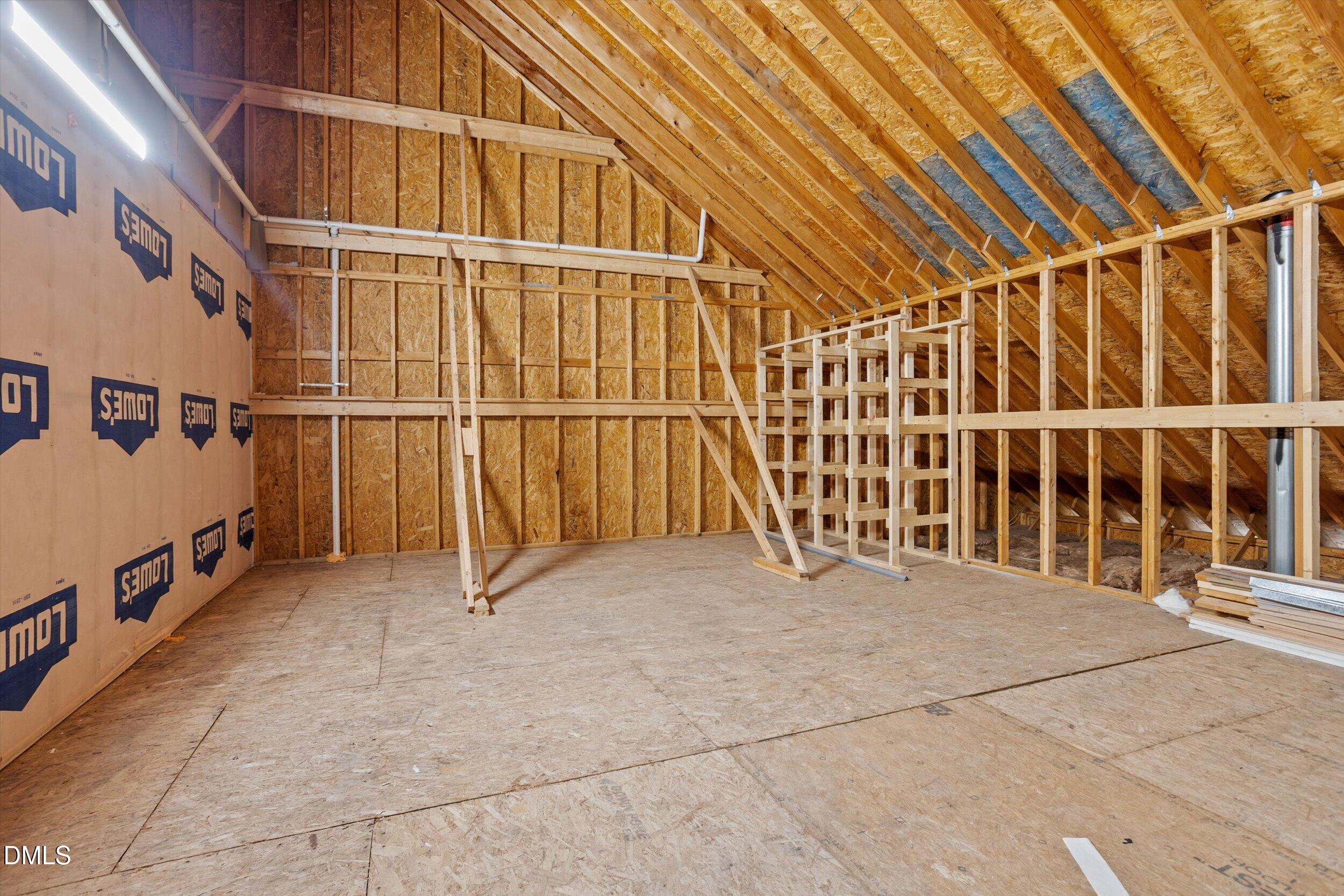 main property photo 58