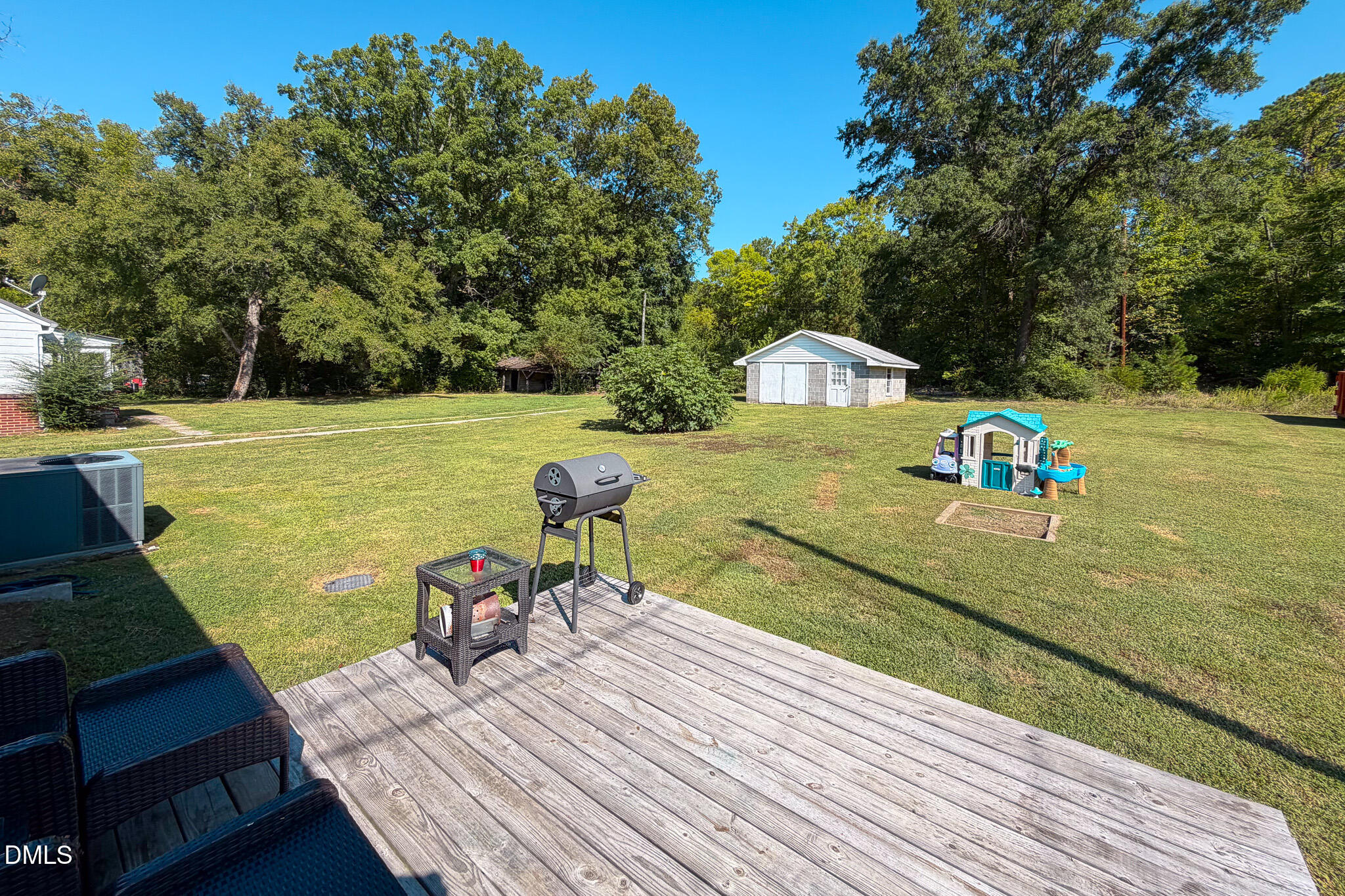 main property photo 5