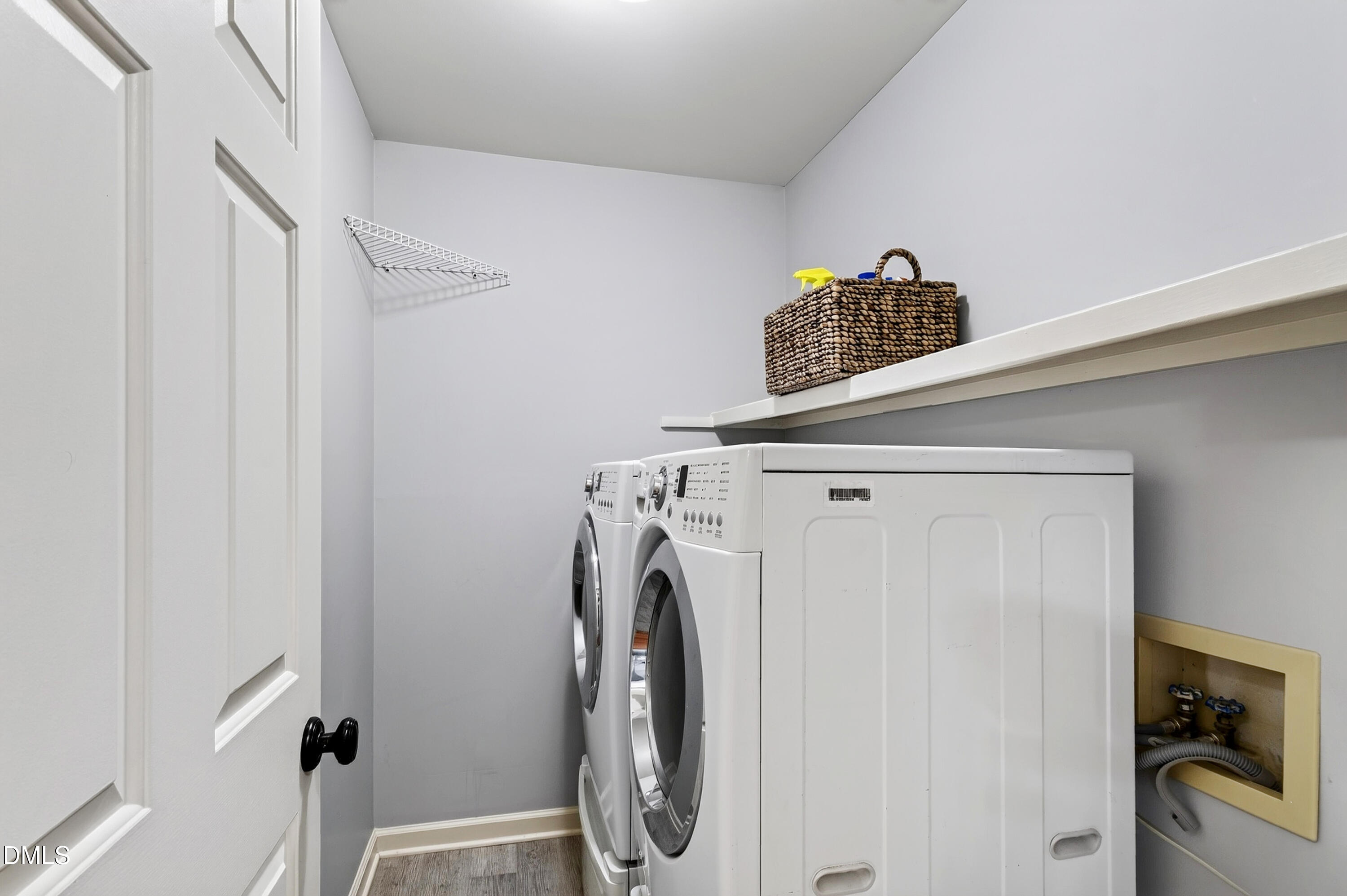 main property photo 51