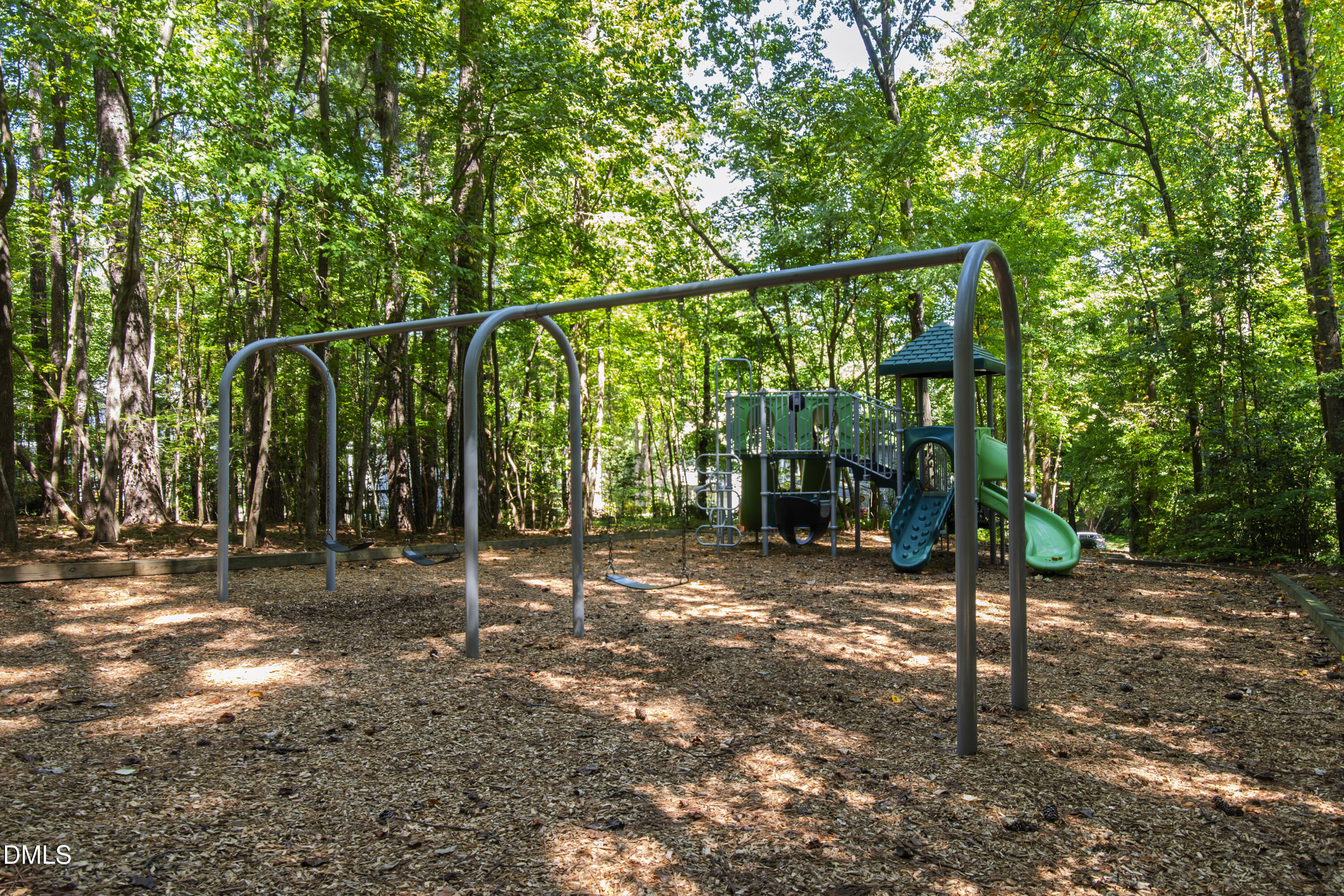 main property photo 74