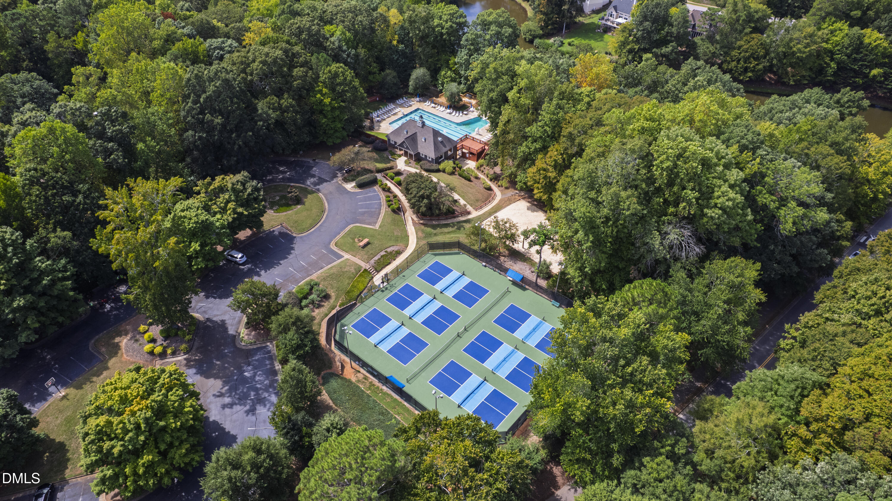 main property photo 76