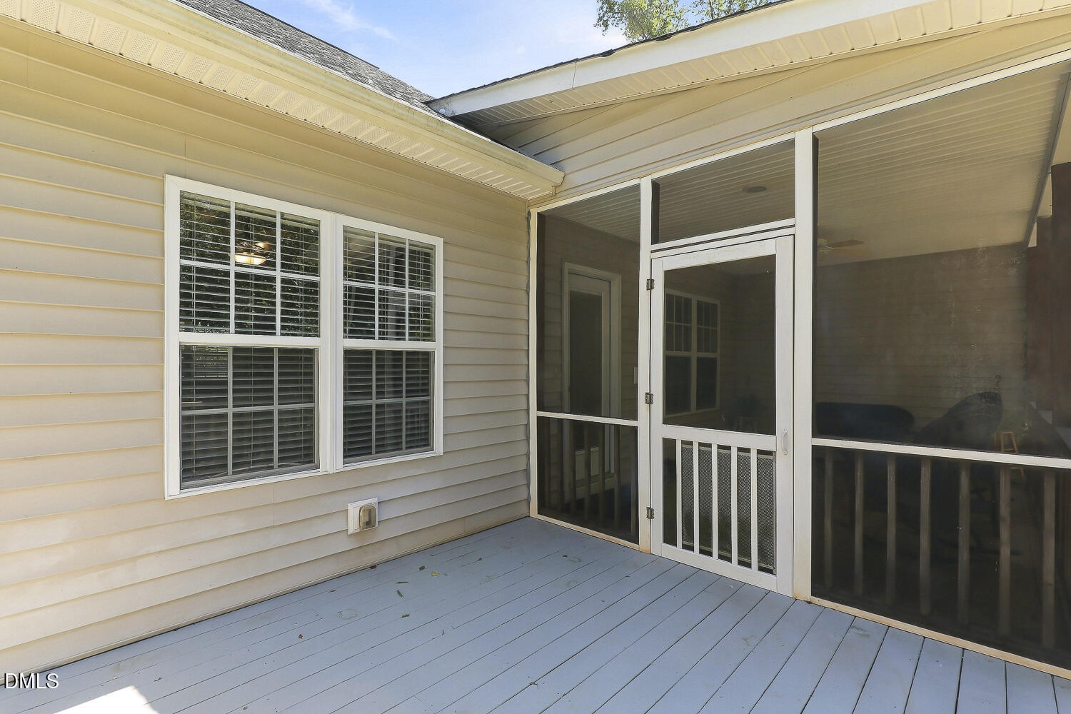 main property photo 38
