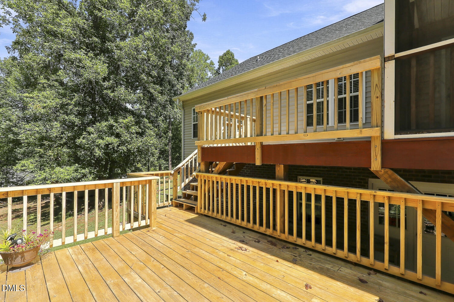 main property photo 42