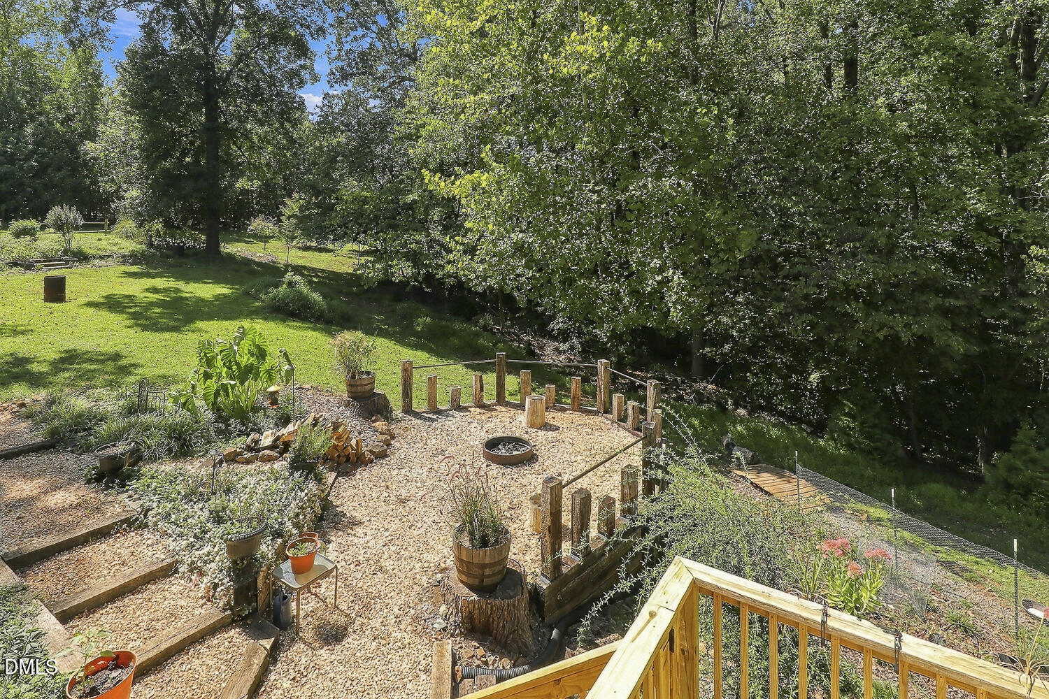main property photo 44