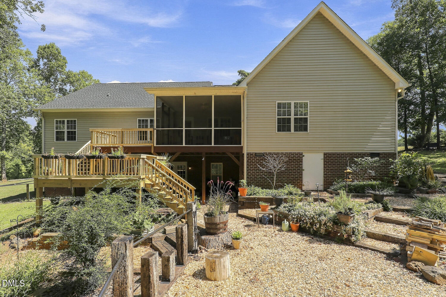 main property photo 53