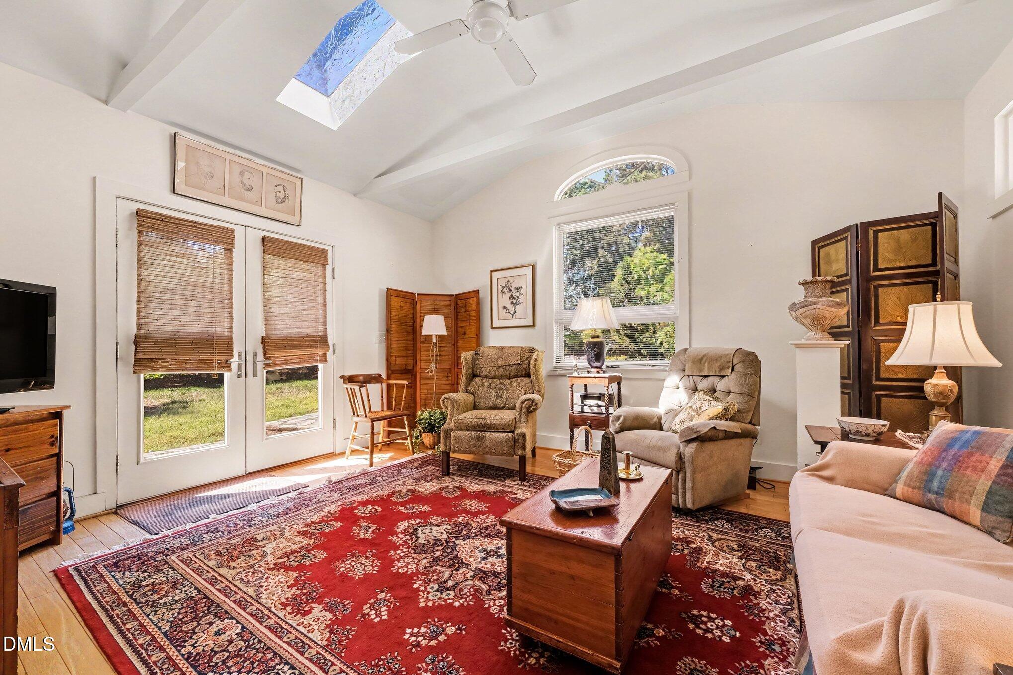 main property photo 31
