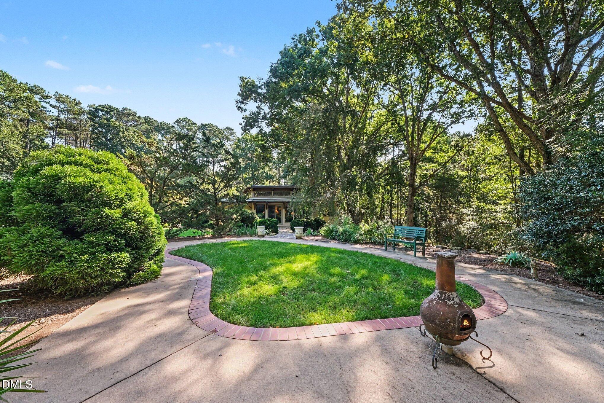main property photo 40