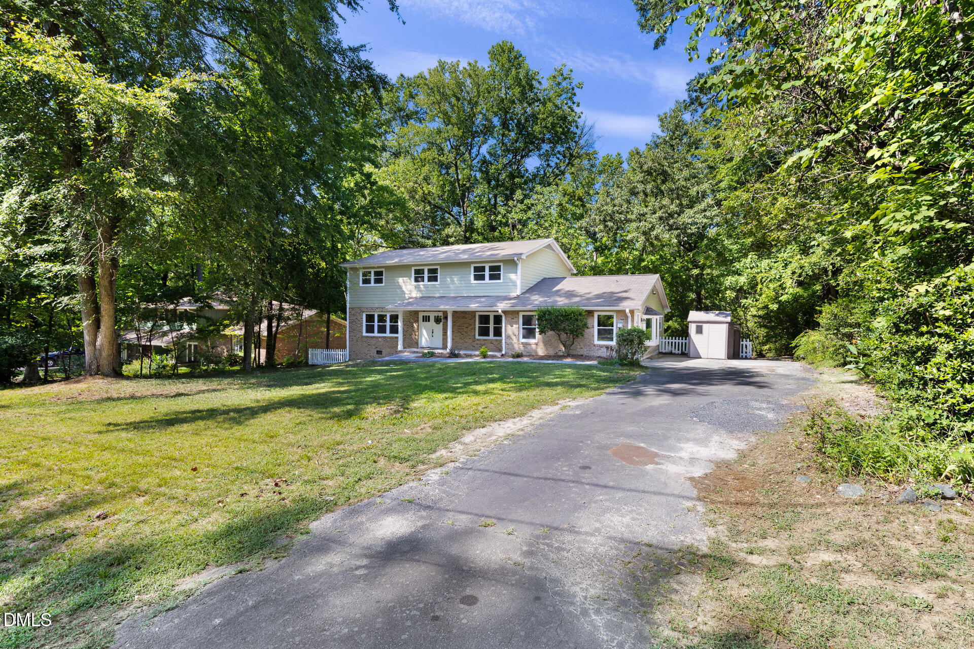 main property photo 35