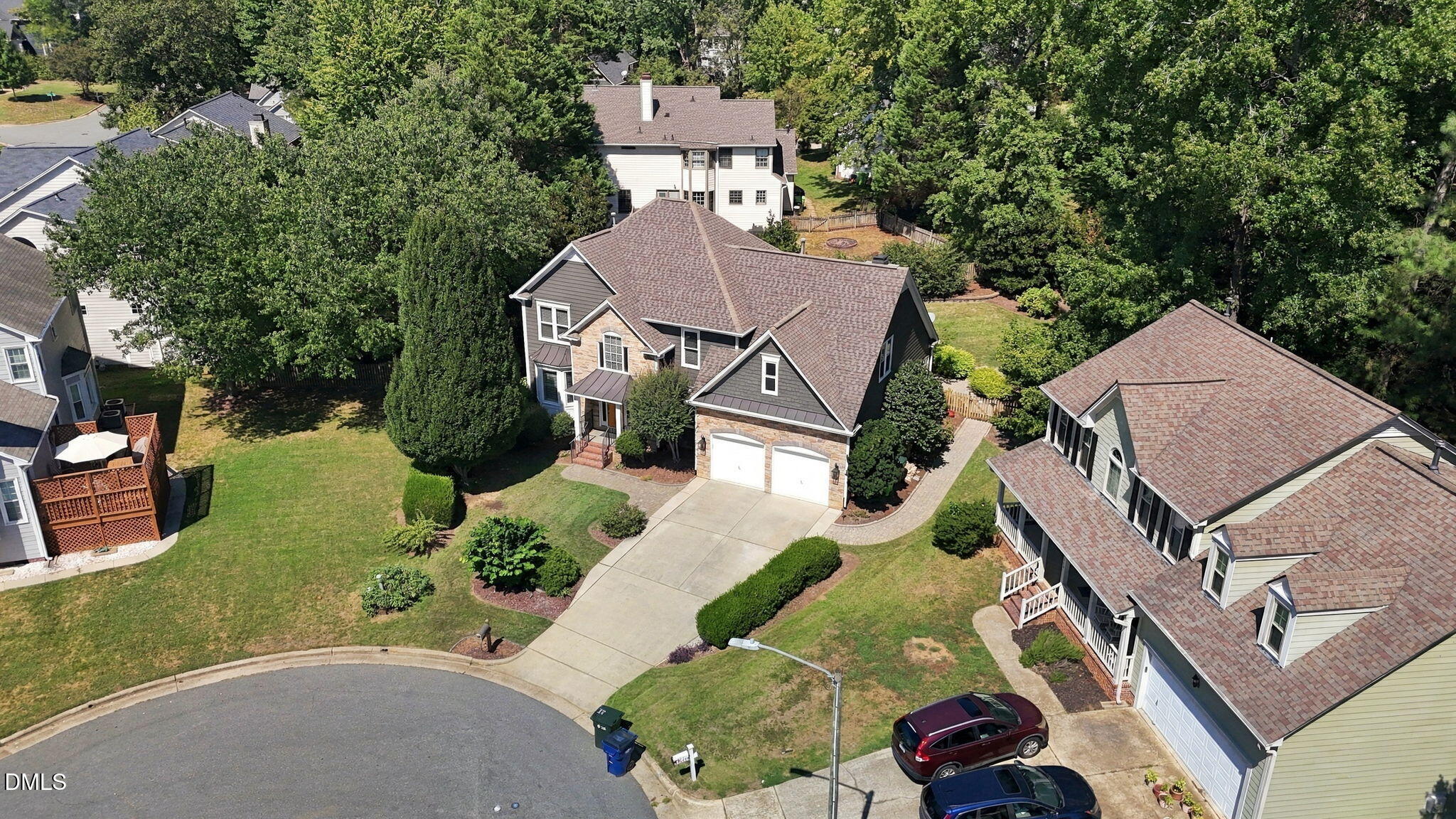 main property photo 45