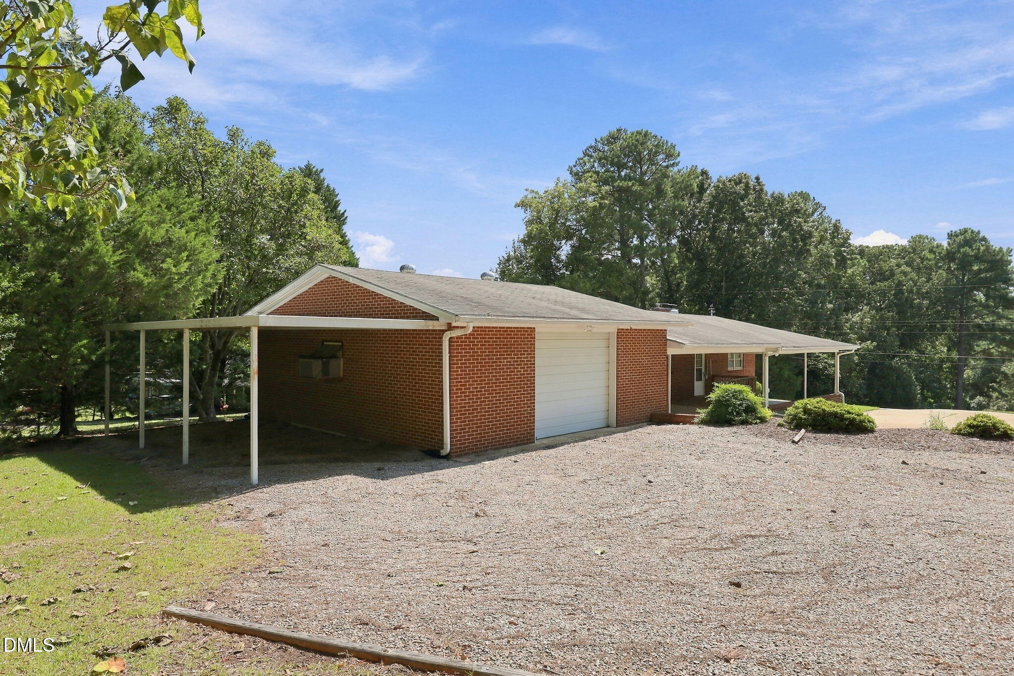 main property photo 44