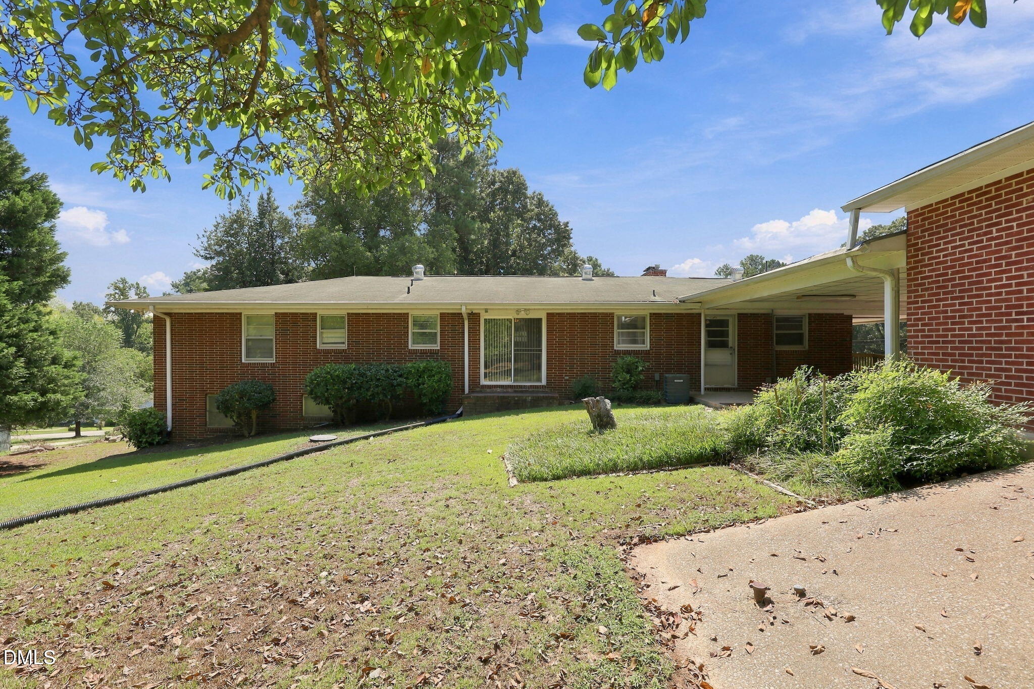 main property photo 47