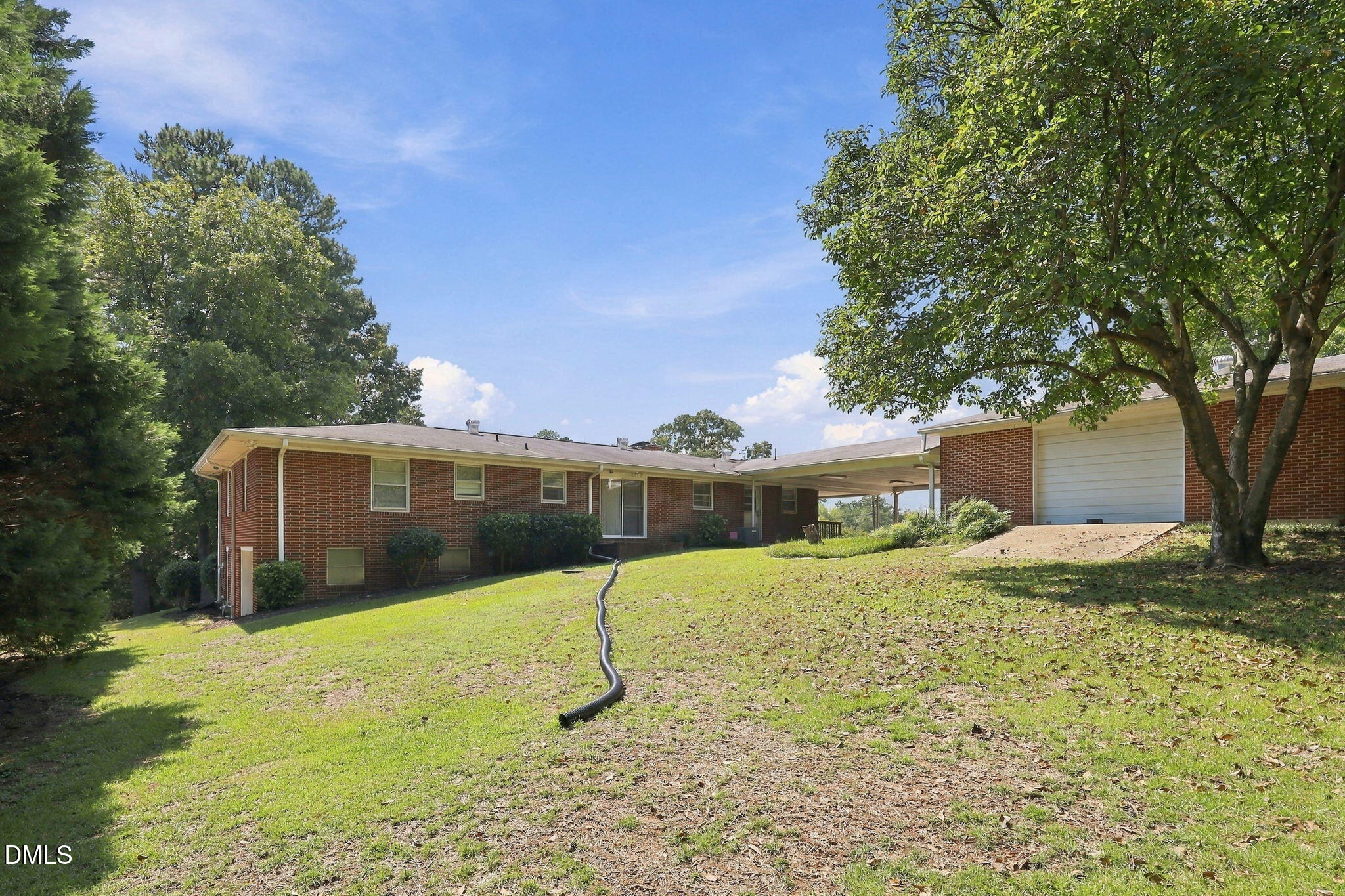 main property photo 48