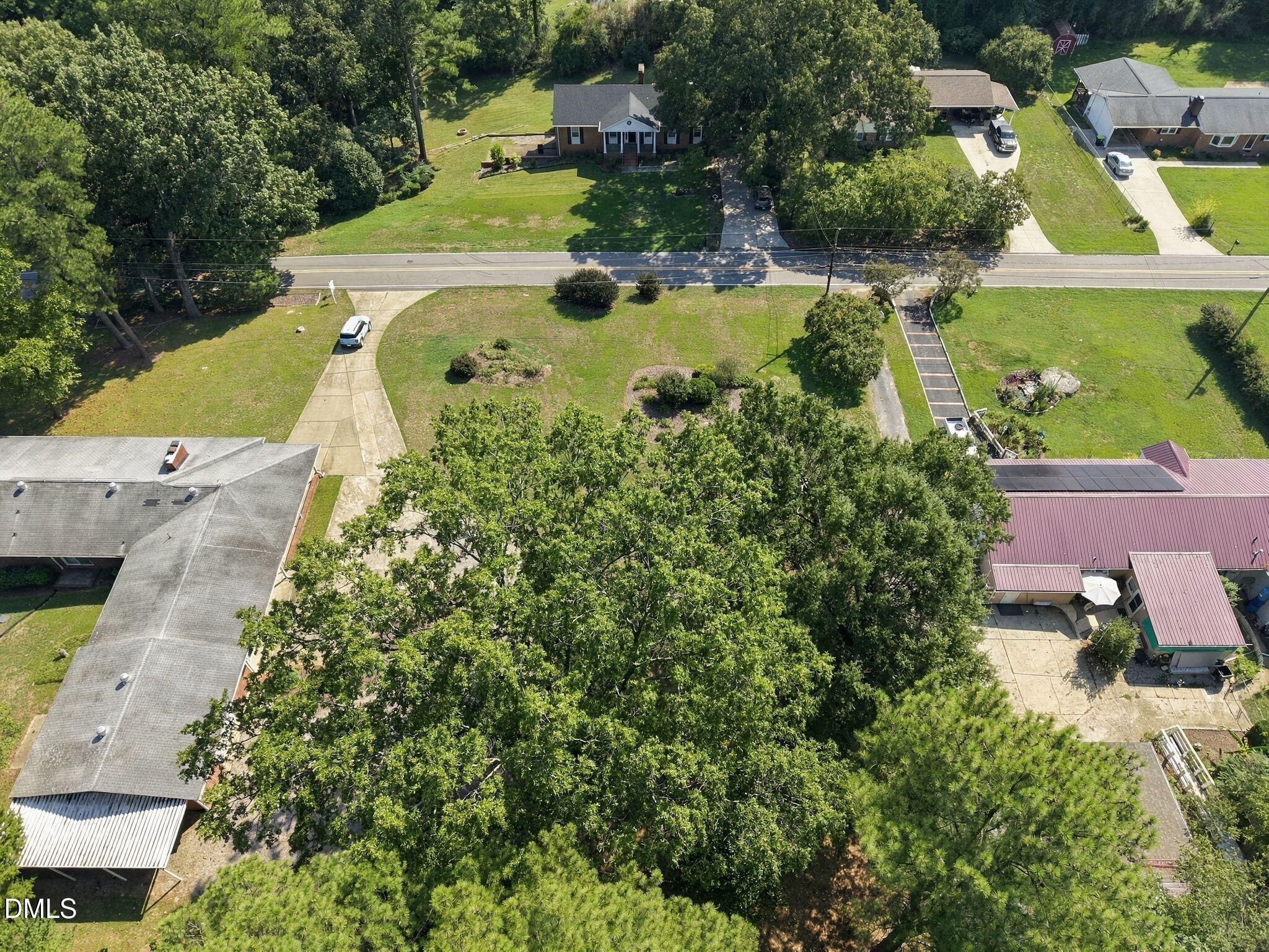 main property photo 70