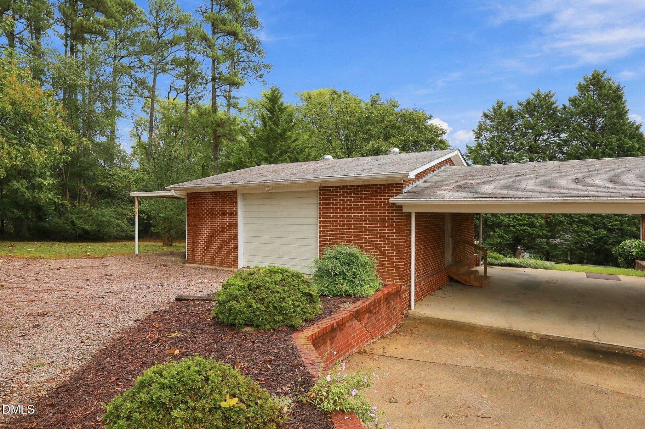 main property photo 73
