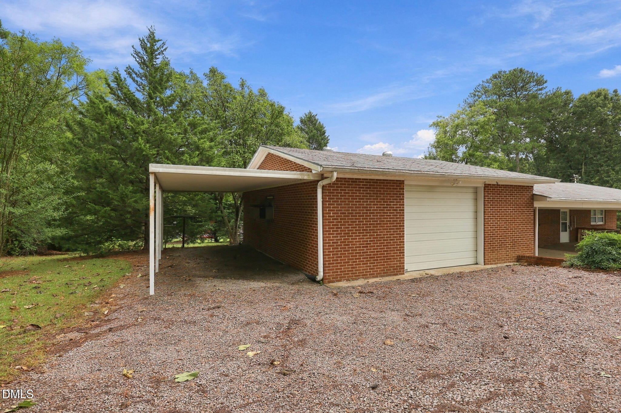 main property photo 75