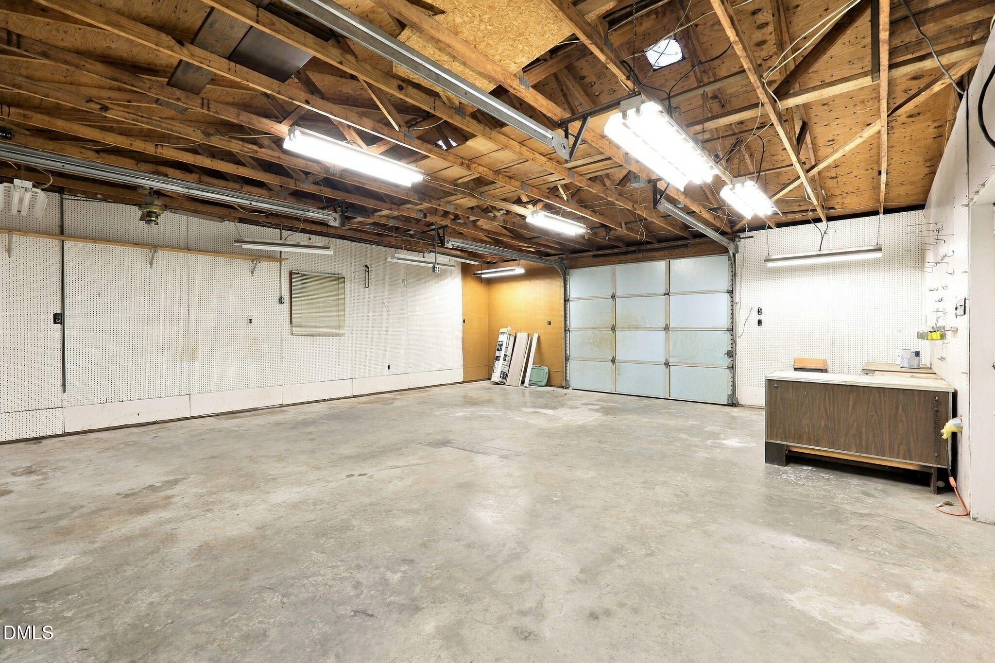 main property photo 82