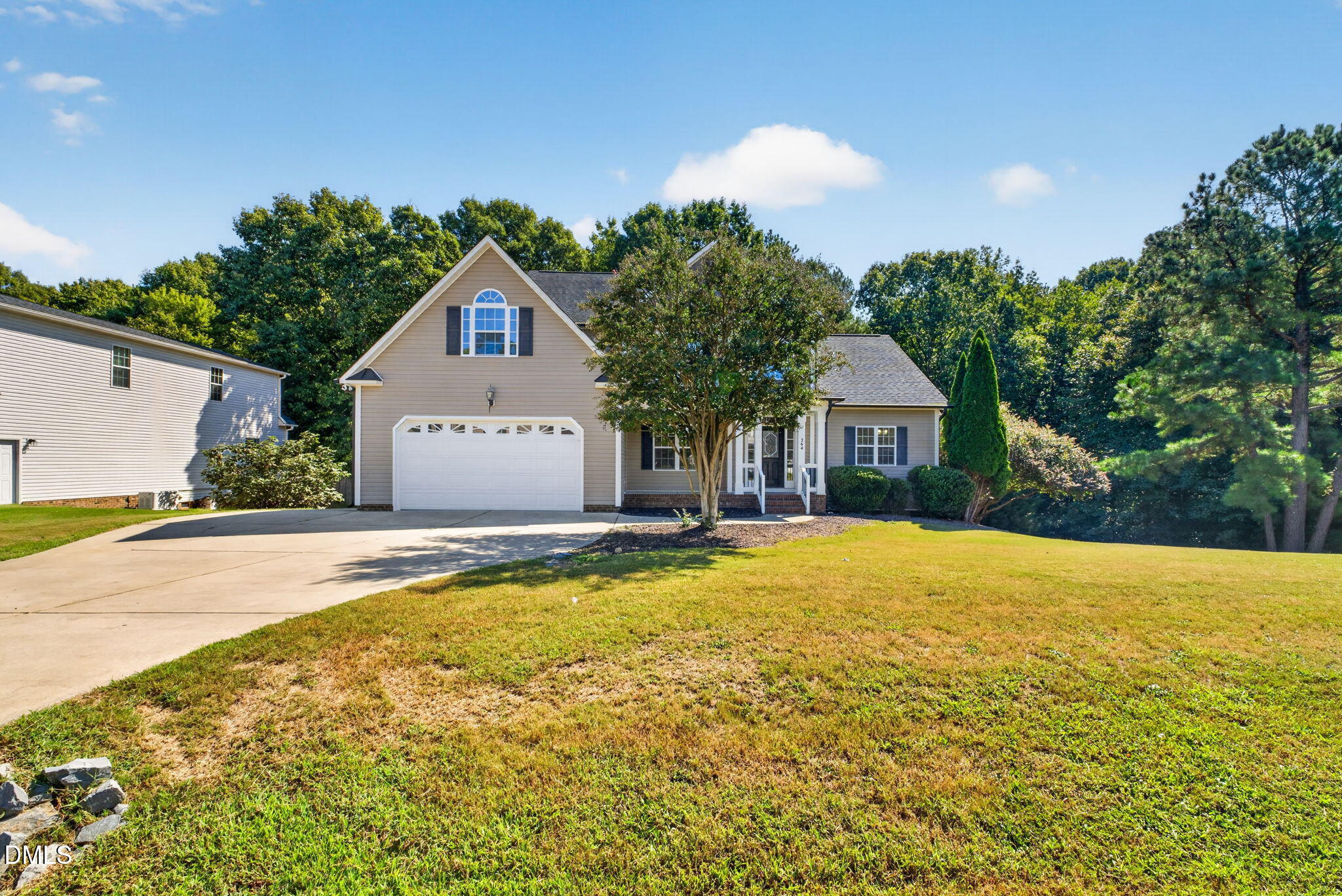 main property photo 1