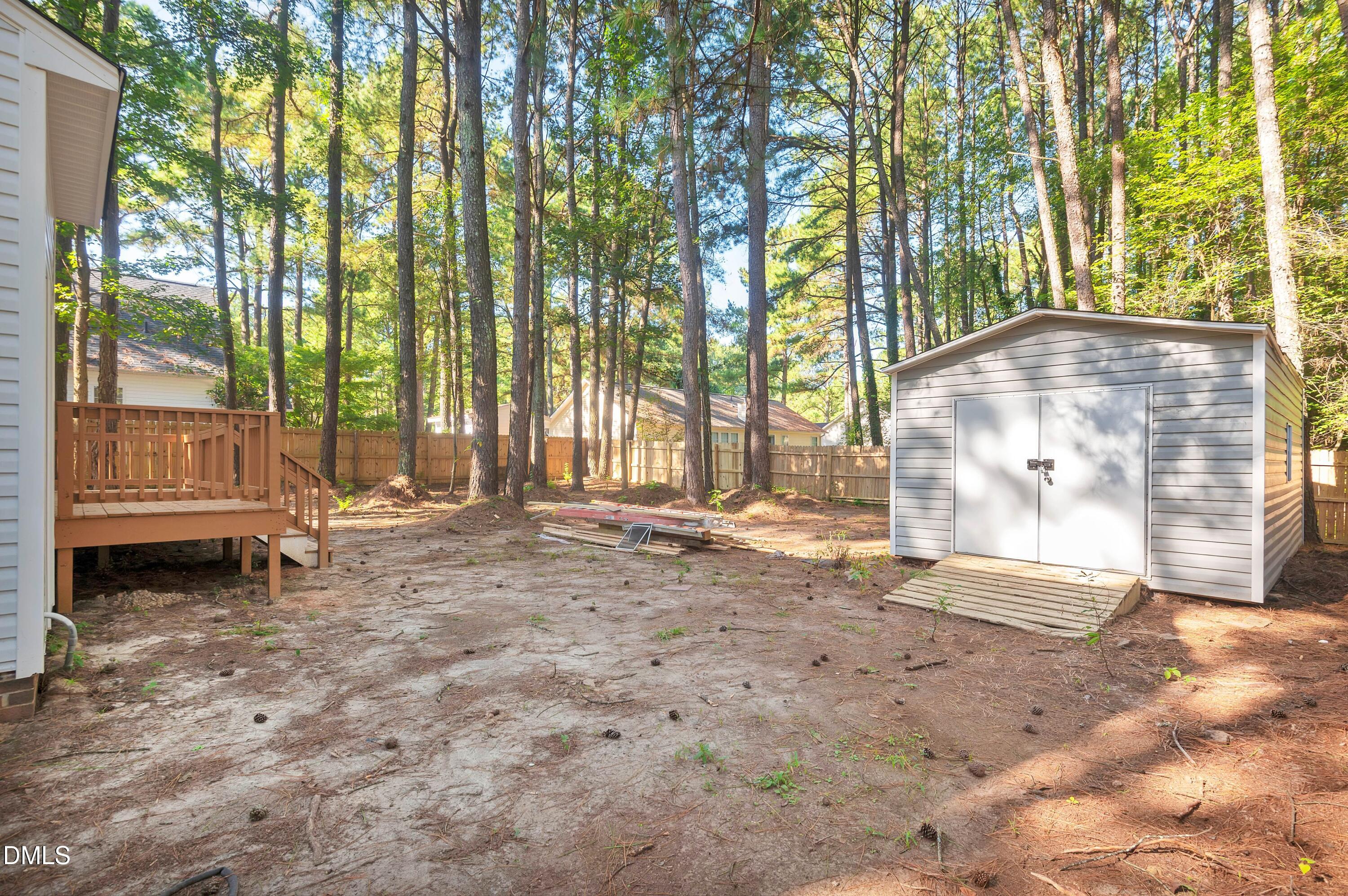 main property photo 29
