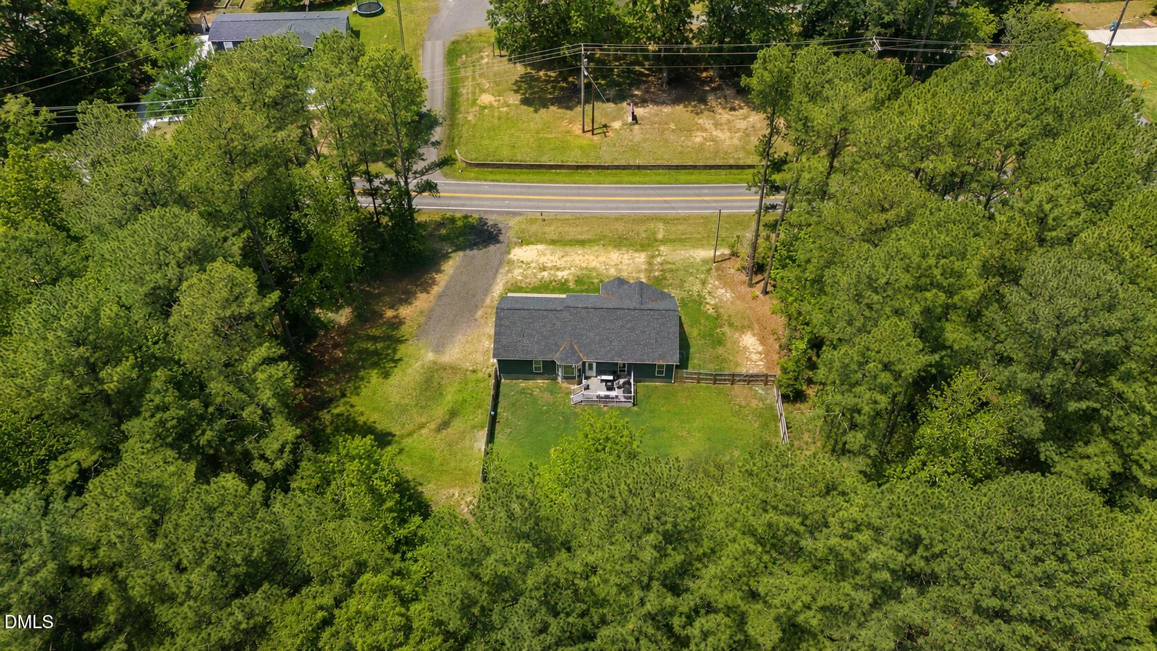 main property photo 31