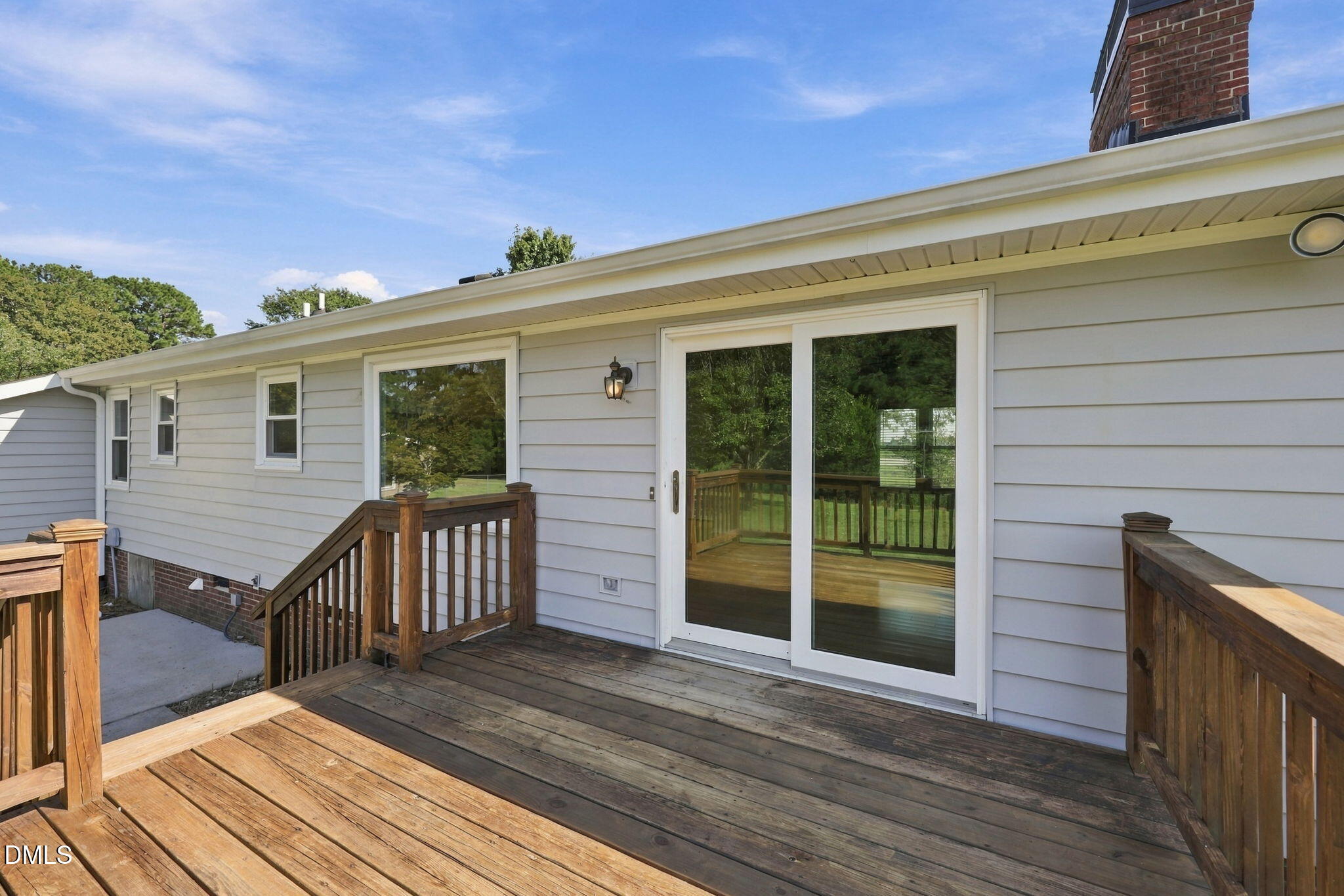 main property photo 26